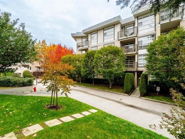 8 - 1850 E Southmere Crescent, Surrey