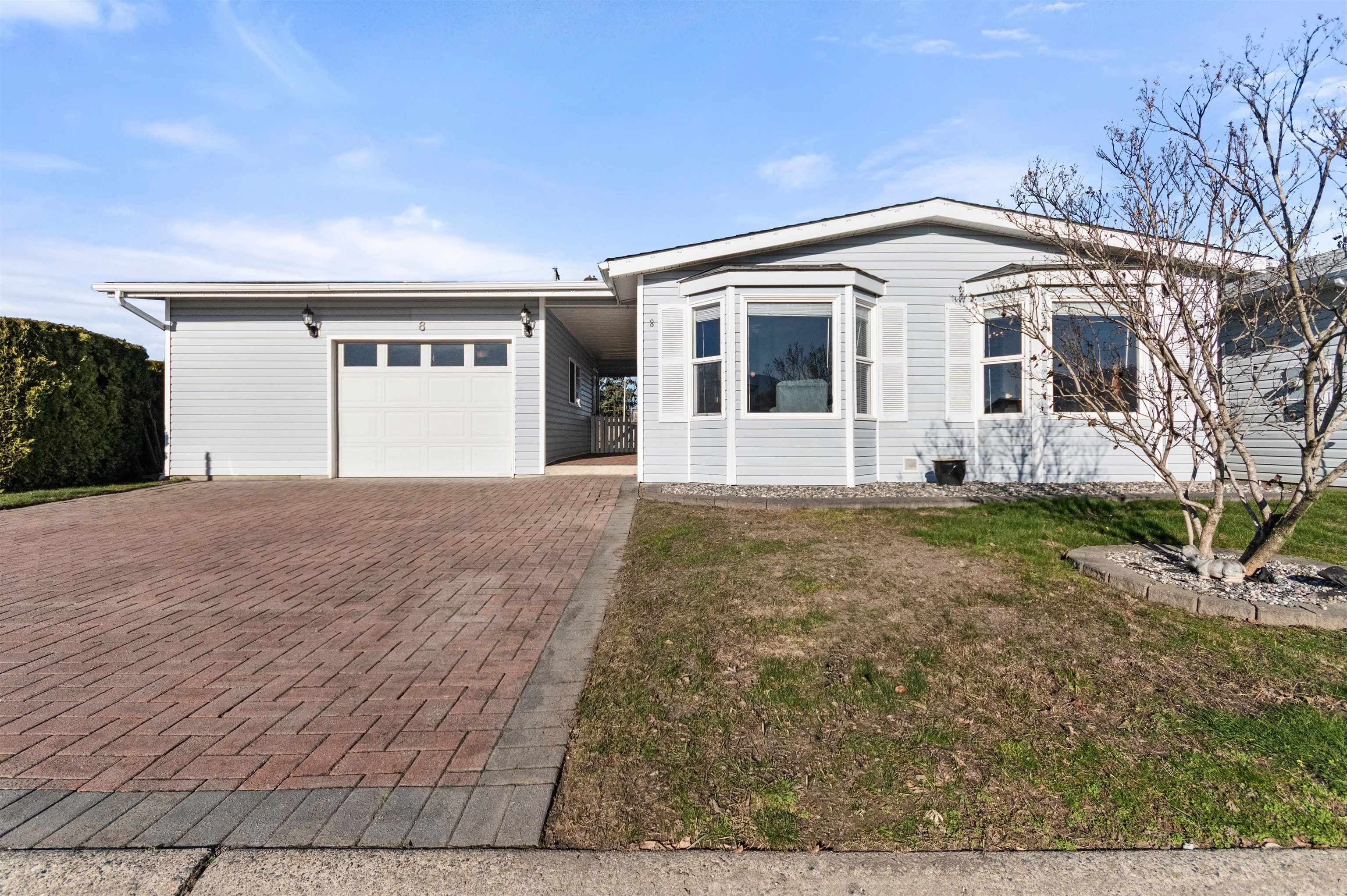 8 - 45918 Knight Road, Chilliwack, V2R 3X4 — photo 2