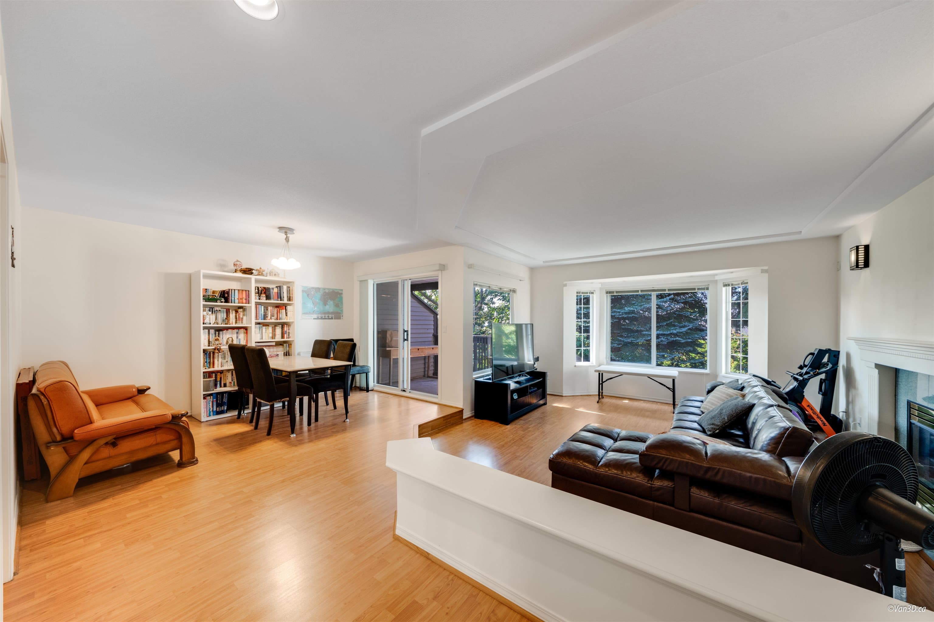 136 - 1685 Pinetree Way, Coquitlam, V3E 3A1 — photo 4