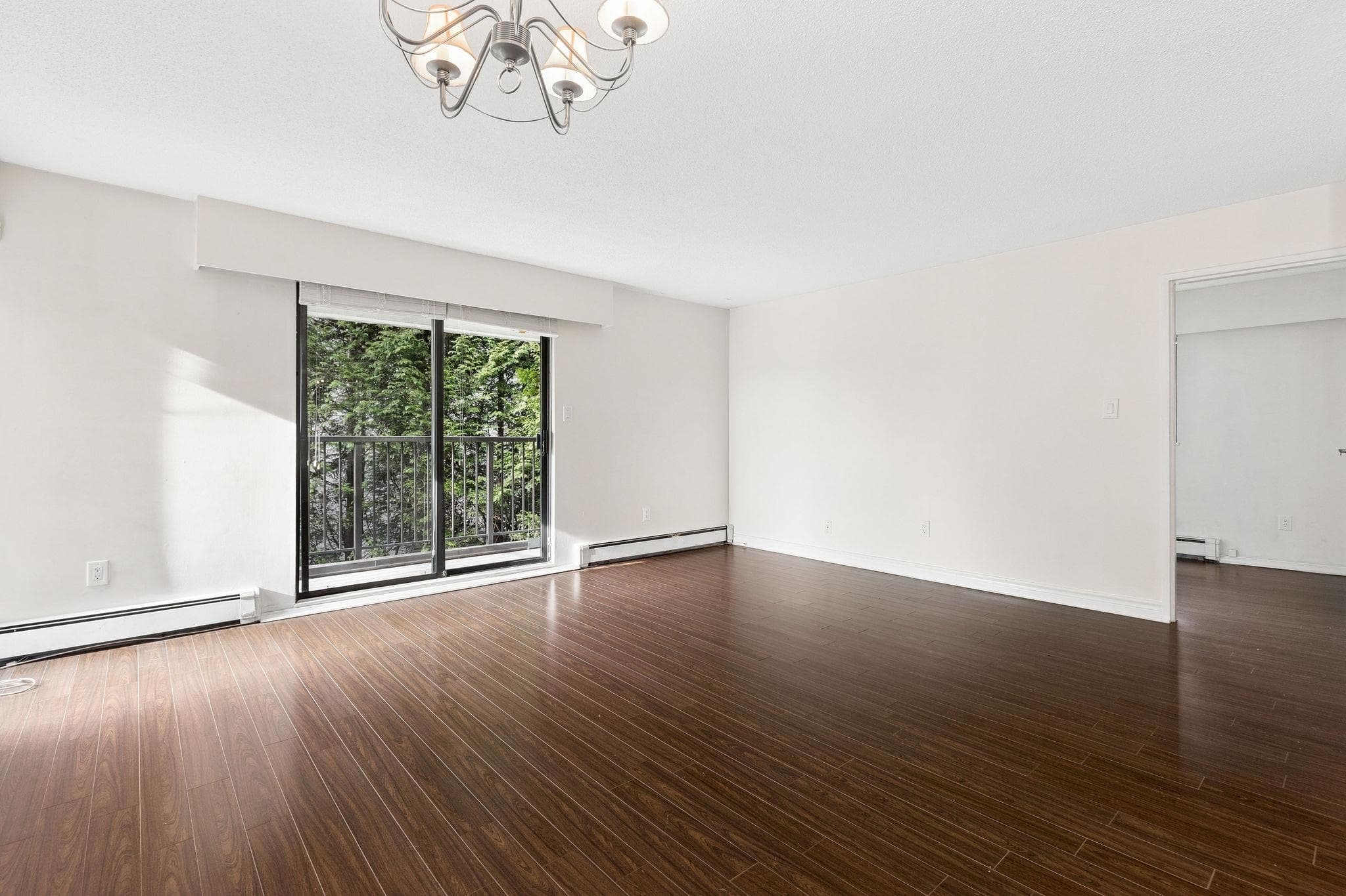 203 - 330 E 1st Street, North Vancouver, V7L 1B5 — photo 4