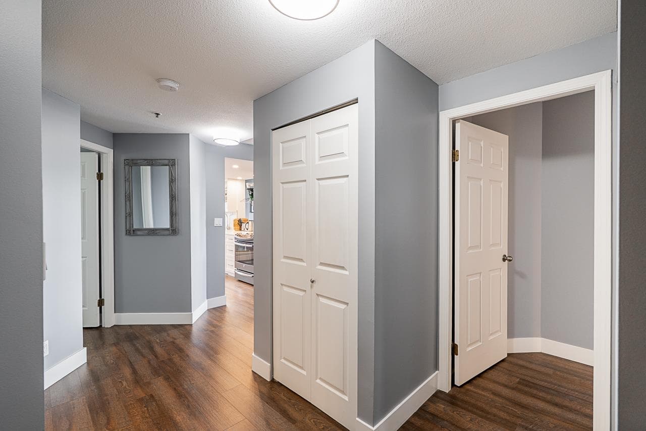 402 - 728 Farrow Street, Coquitlam, V3J 3S6 — photo 5