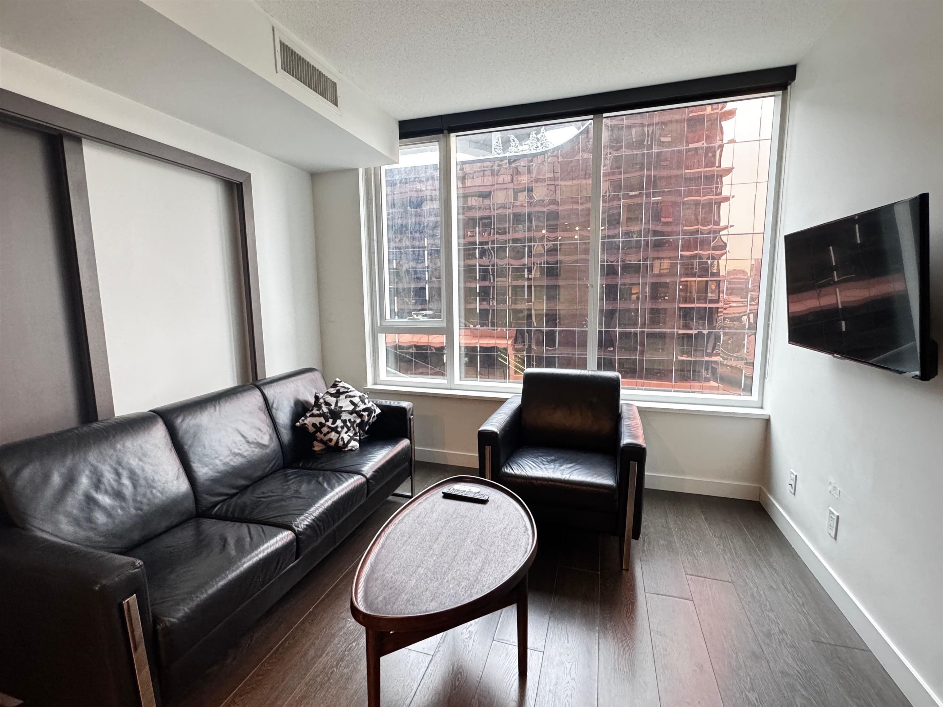 755 - 38 Smithe Street, Vancouver