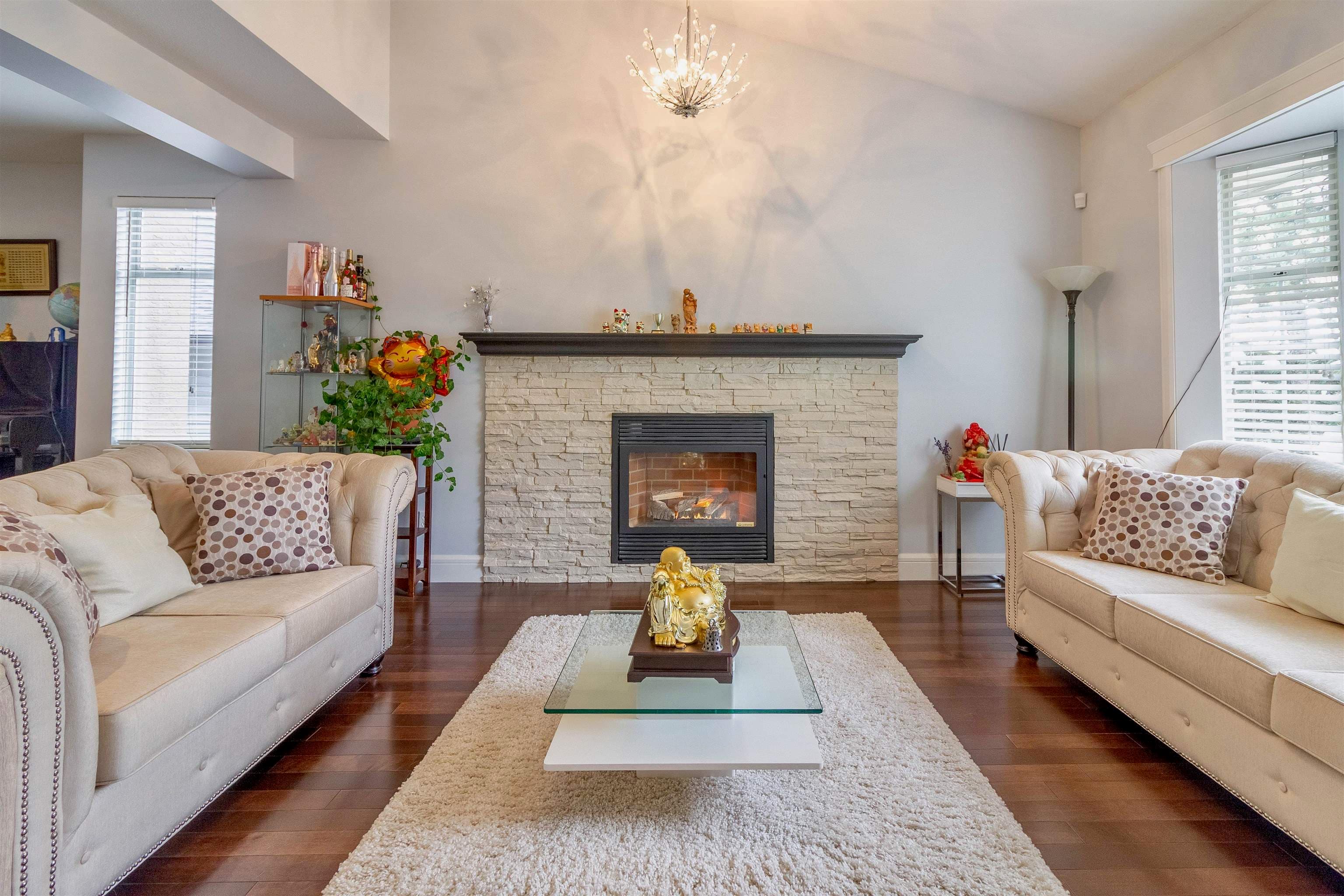 921 Citadel Drive, Port Coquitlam, V3C 5J2 — photo 3
