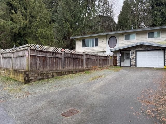 33368 Knight Avenue, Mission, V2V 5K8 — photo 2