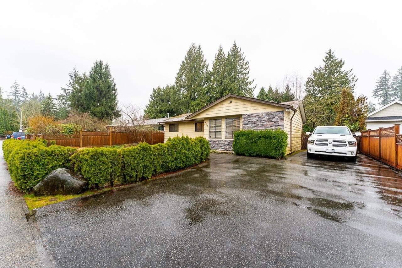 4453 201 Street, Langley, V3A 6M4 — photo 1