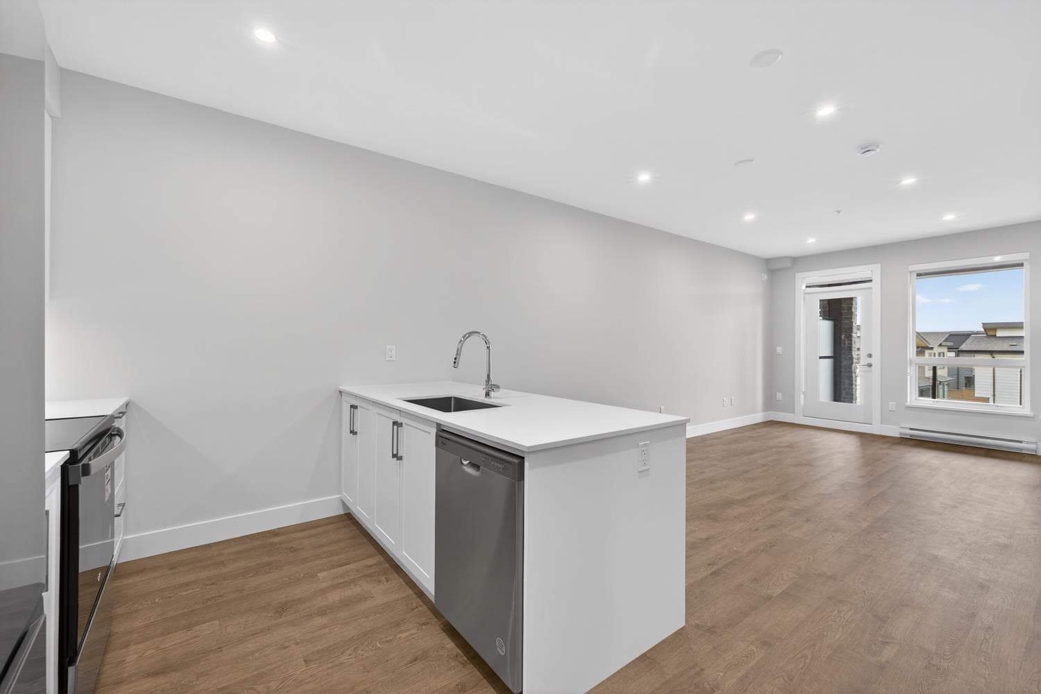 210 - 1930 Starling Drive, Tsawwassen, V4M 0H1 — photo 4
