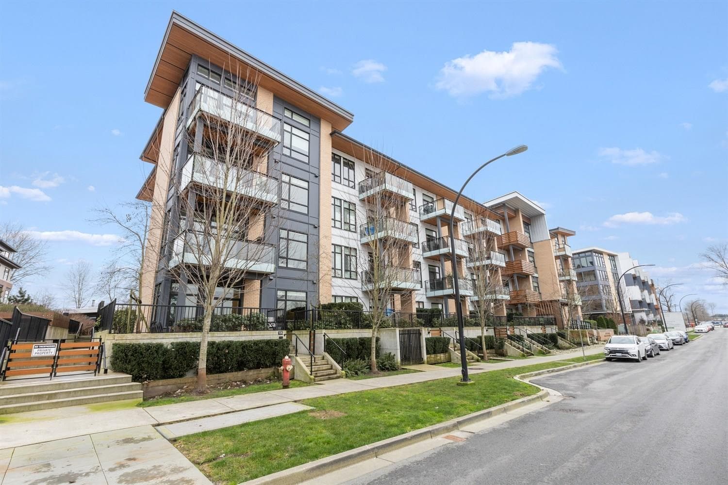 205 - 300 Salter Street, New Westminster, V3M 0L9 — photo 1