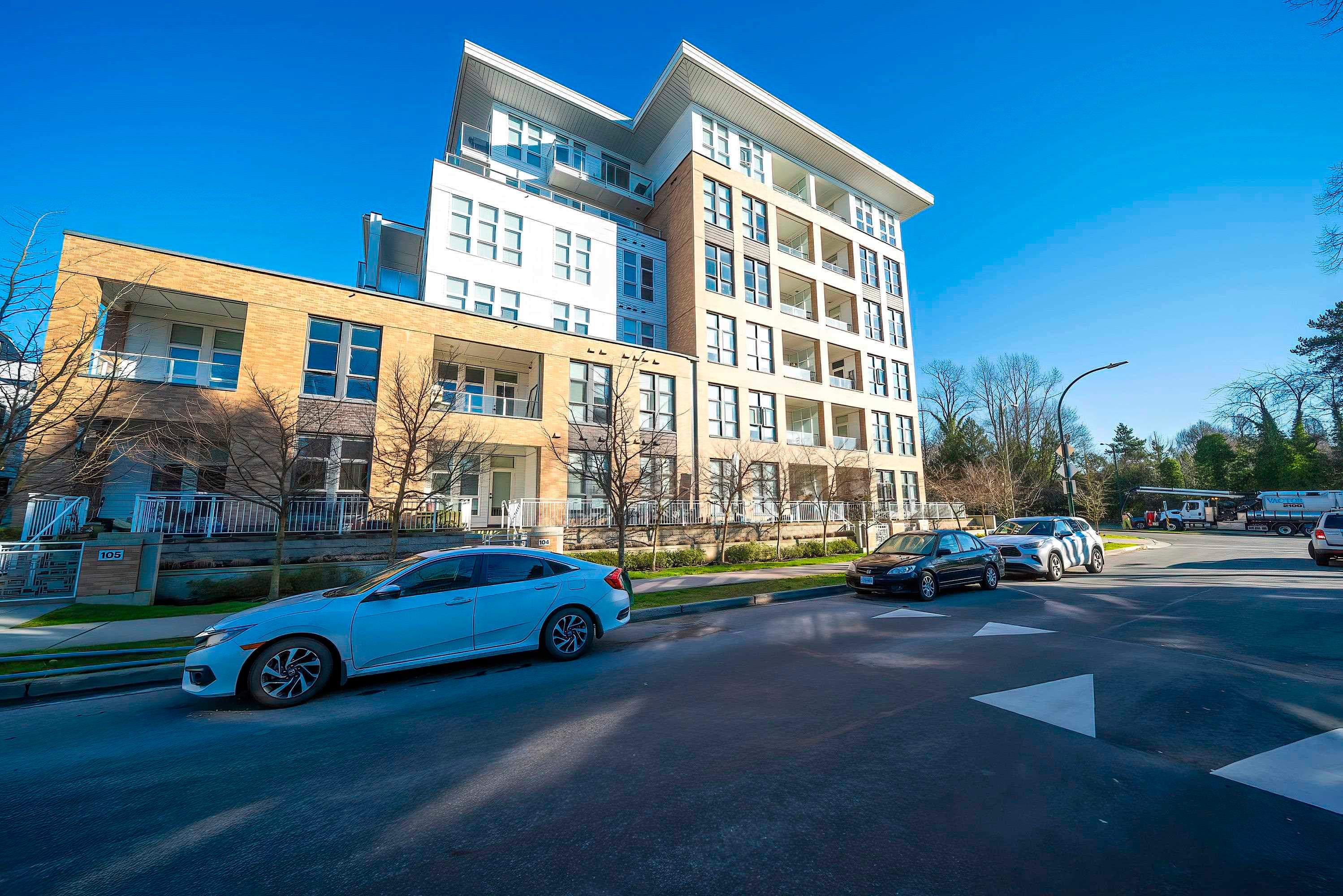 208 - 6933 Cambie Street, Vancouver, V6P 0J1 — photo 2