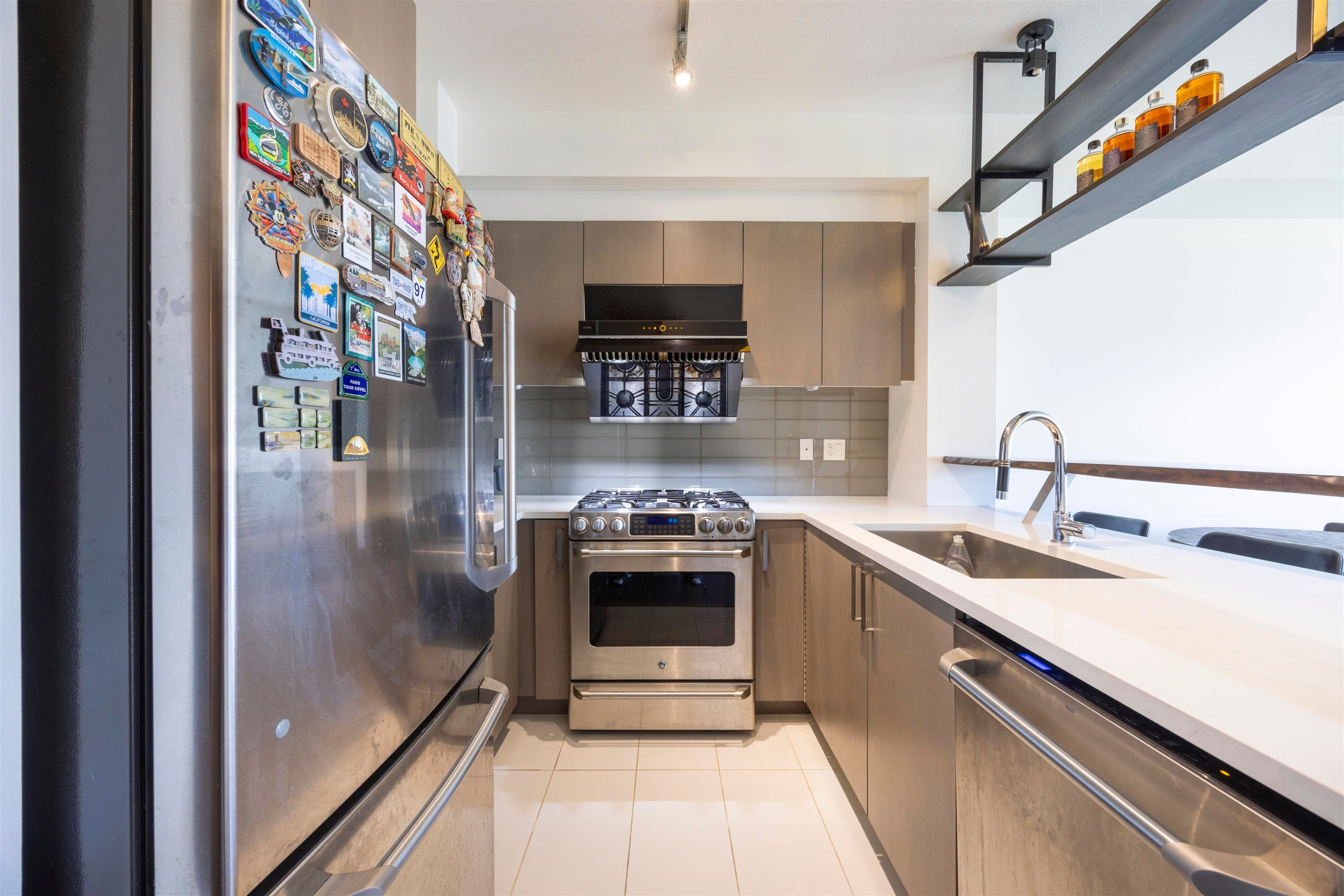 309 - 10033 River Drive, Richmond, V6X 0L2 — photo 4