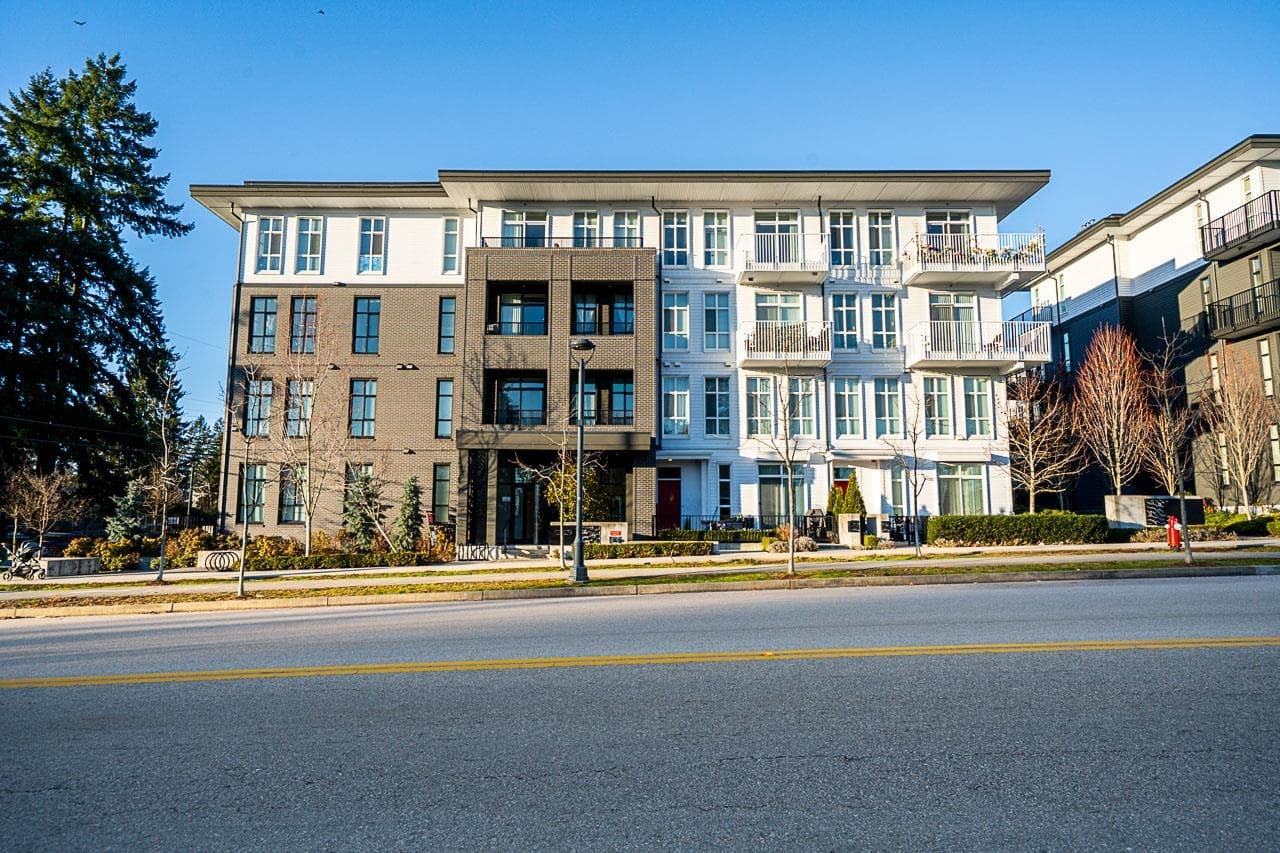 207 - 13929 105a Avenue, Surrey, V3T 2B6 — photo 2