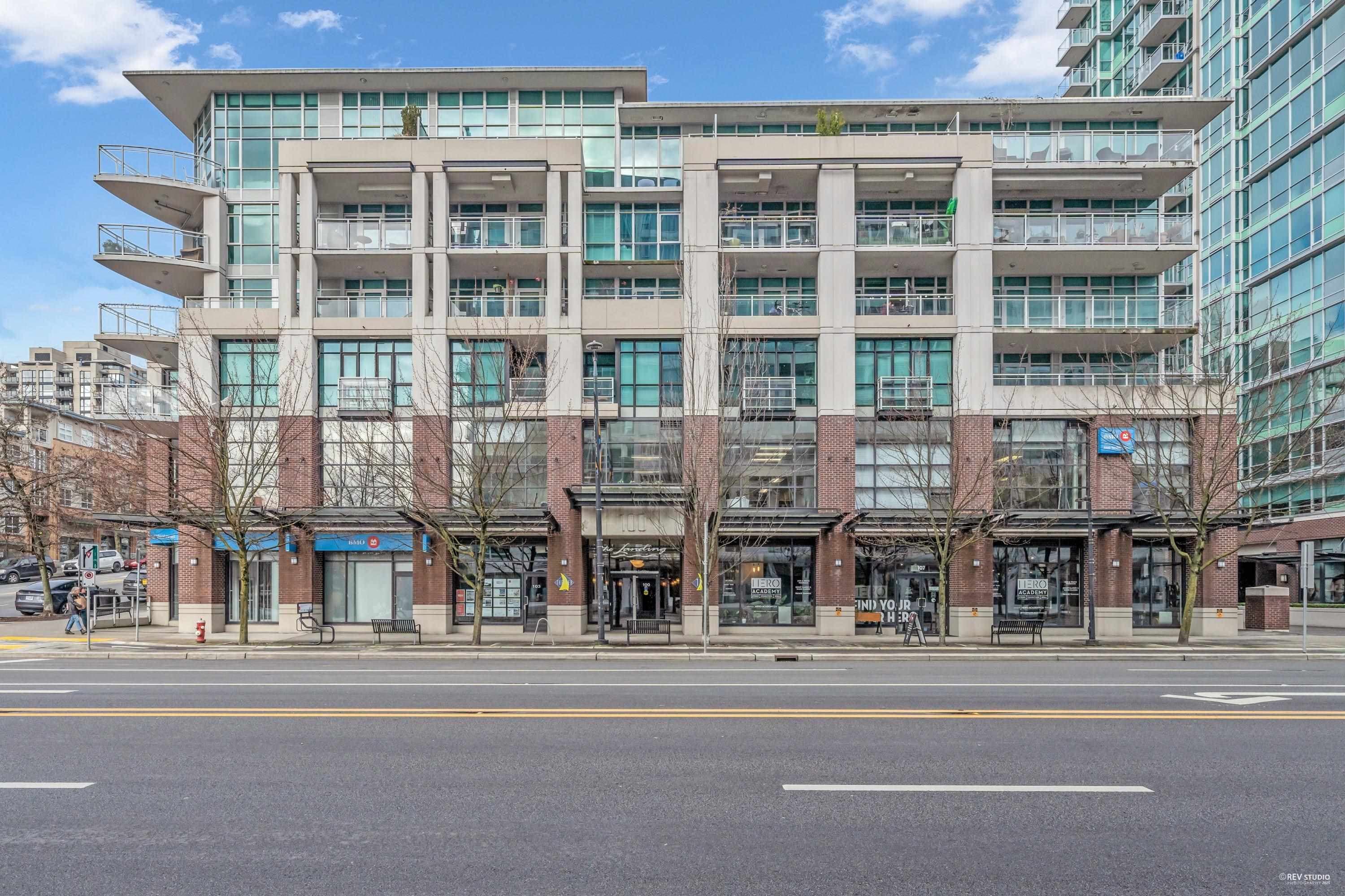 409 - 100 E Esplanade Street, North Vancouver, V7L 4V1 — photo 1