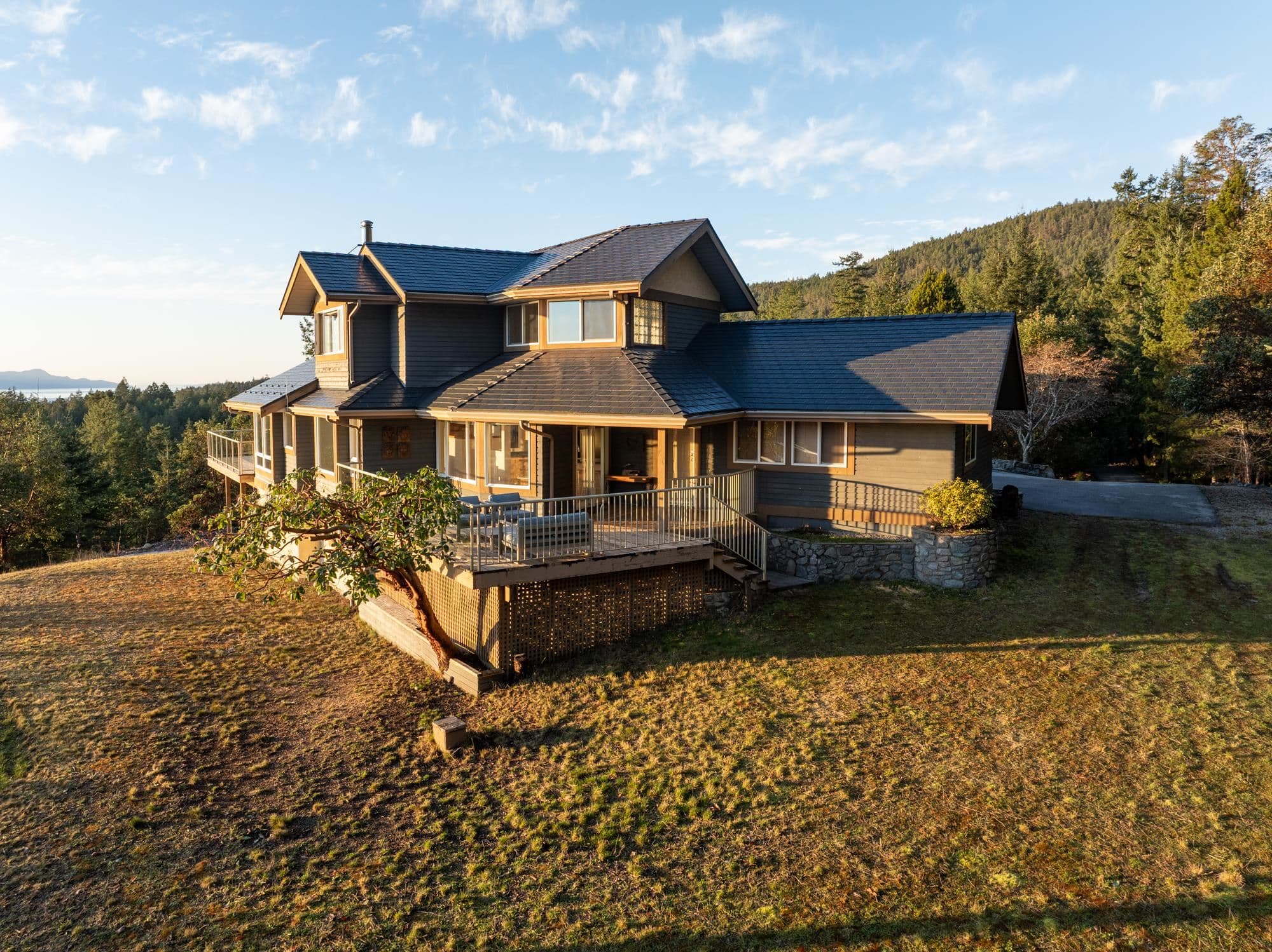 10339 Sunshine Coast Highway, Halfmoon Bay, V7Z 1B7 — photo 2