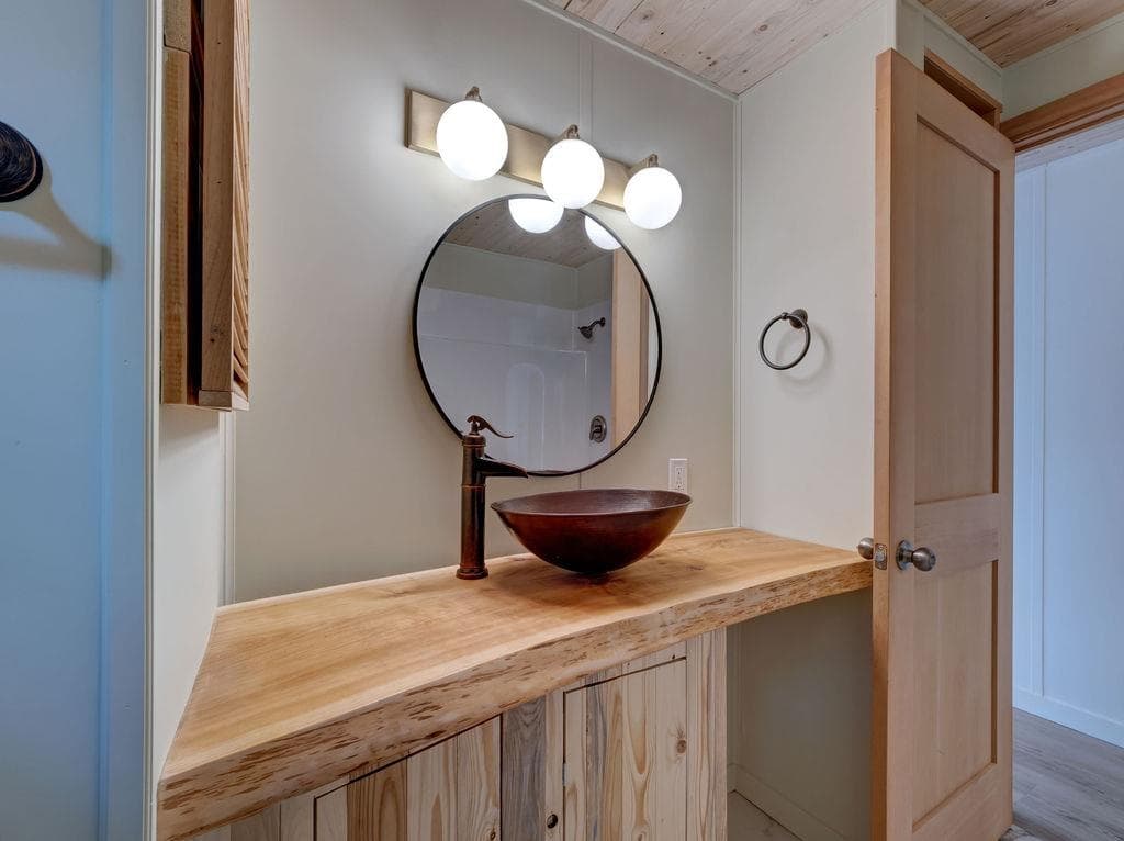28 - 1413 Sunshine Coast Highway, Gibsons, V0N 1V5 — photo 5