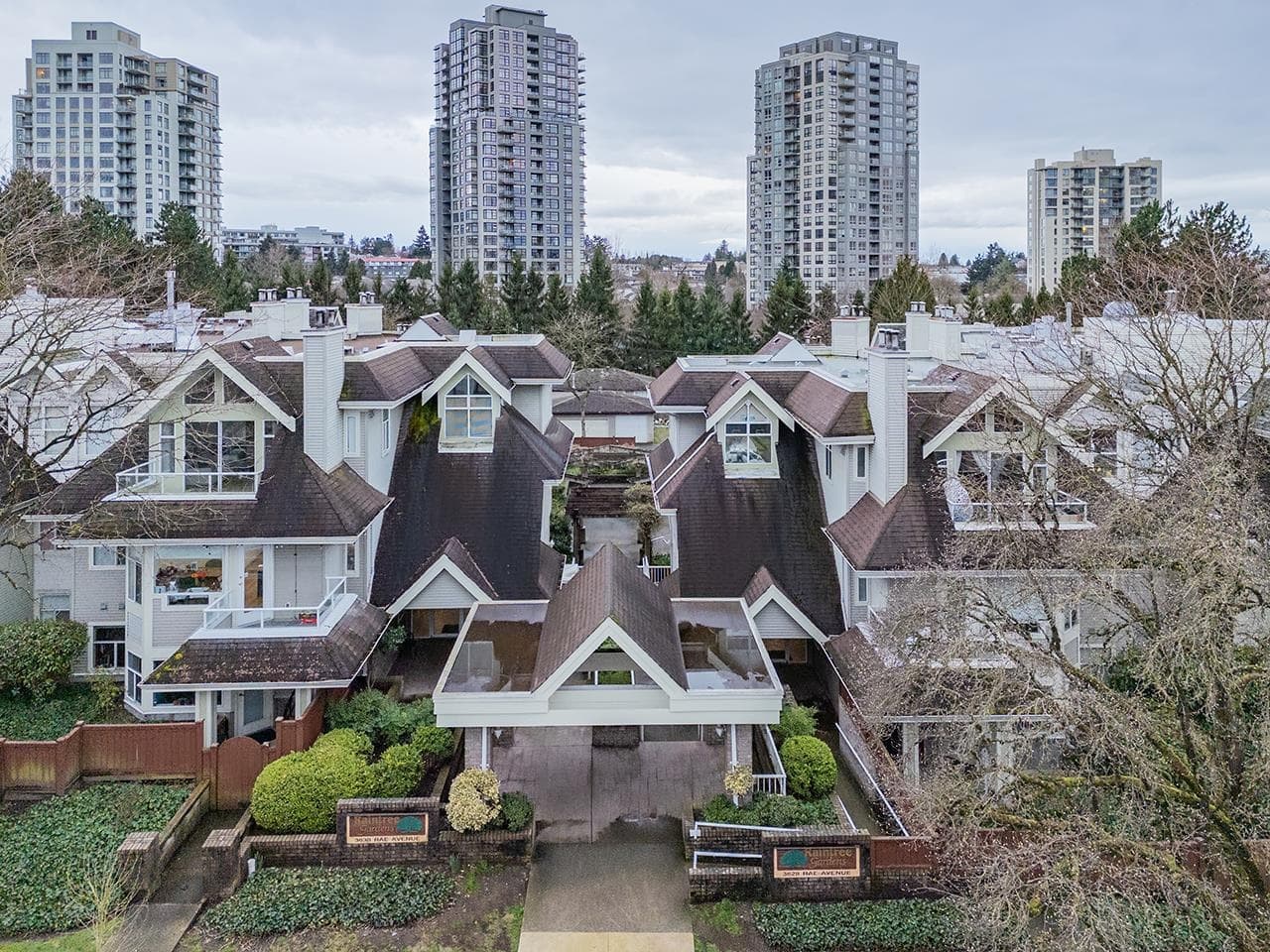 207 - 3628 Rae Avenue, Vancouver, V5R 2P5 — photo 2