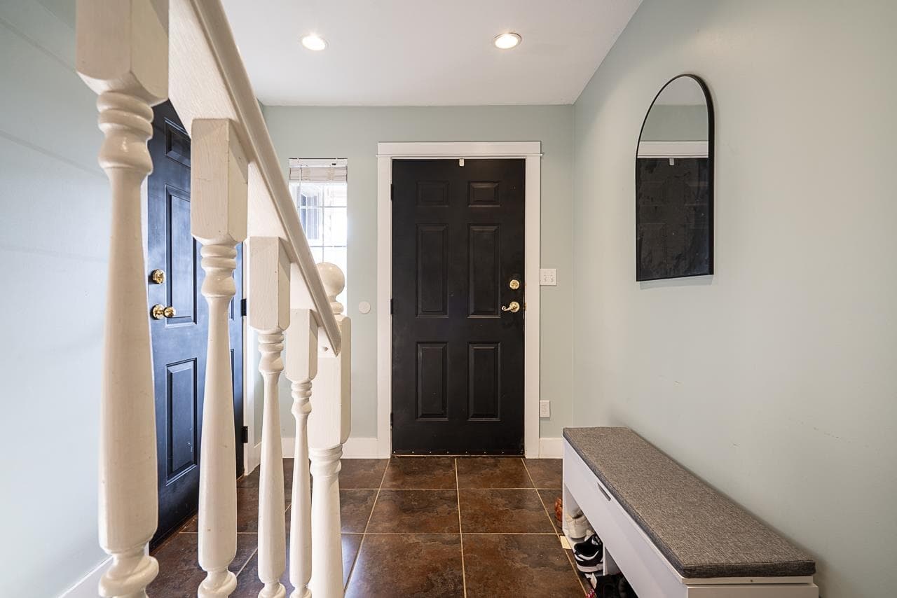 8455 Cade Barr Street, Mission, V2V 7K4 — photo 3