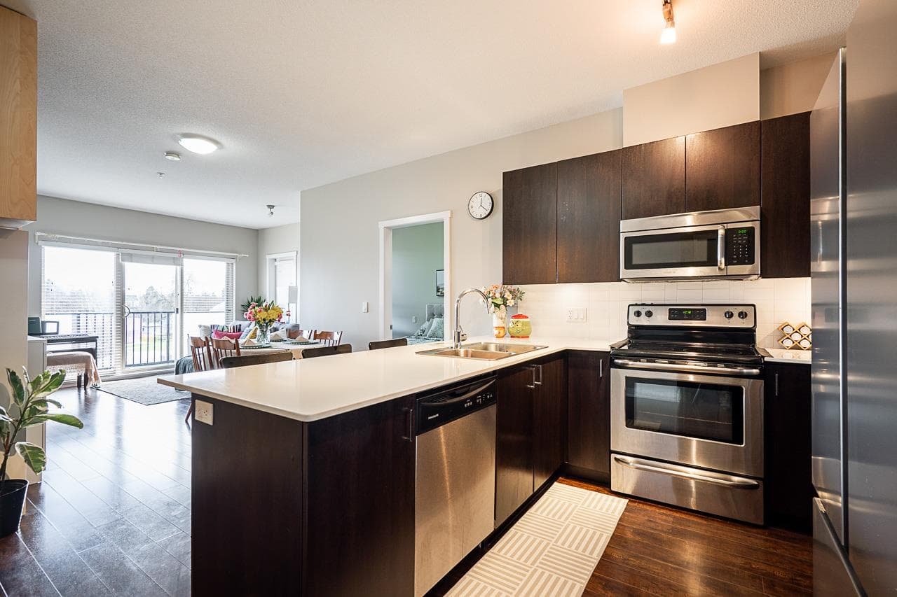 309 - 20460 Douglas Crescent, Langley, V3A 0C6 — photo 3