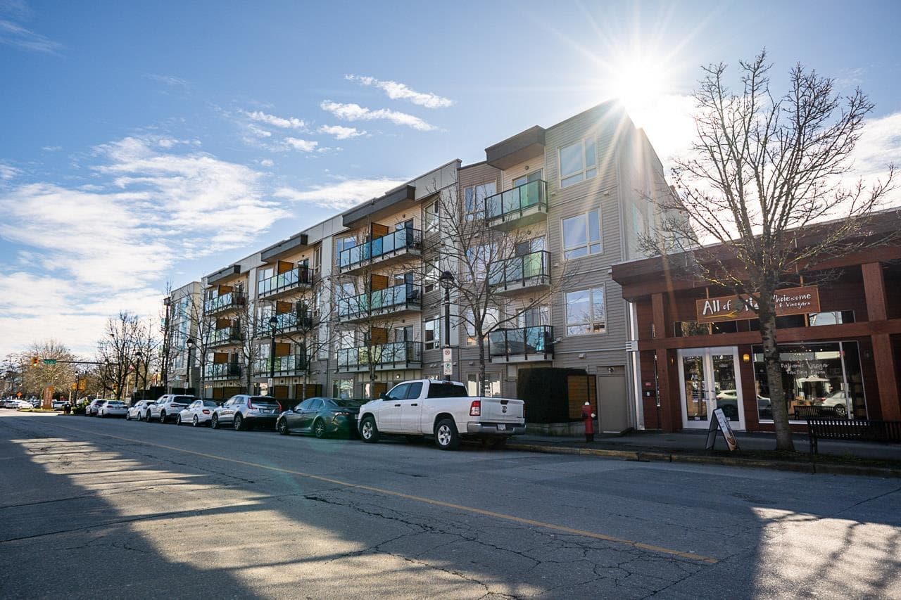309 - 20460 Douglas Crescent, Langley, V3A 0C6 — photo 1