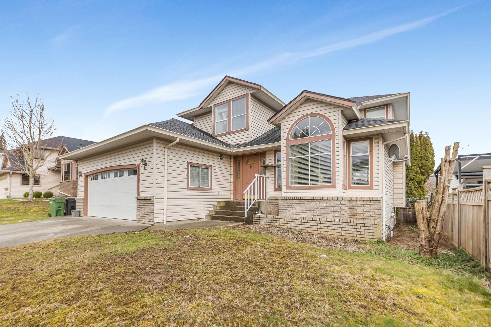 3154 Kingfisher Drive, Abbotsford, V2T 5K5 — photo 1