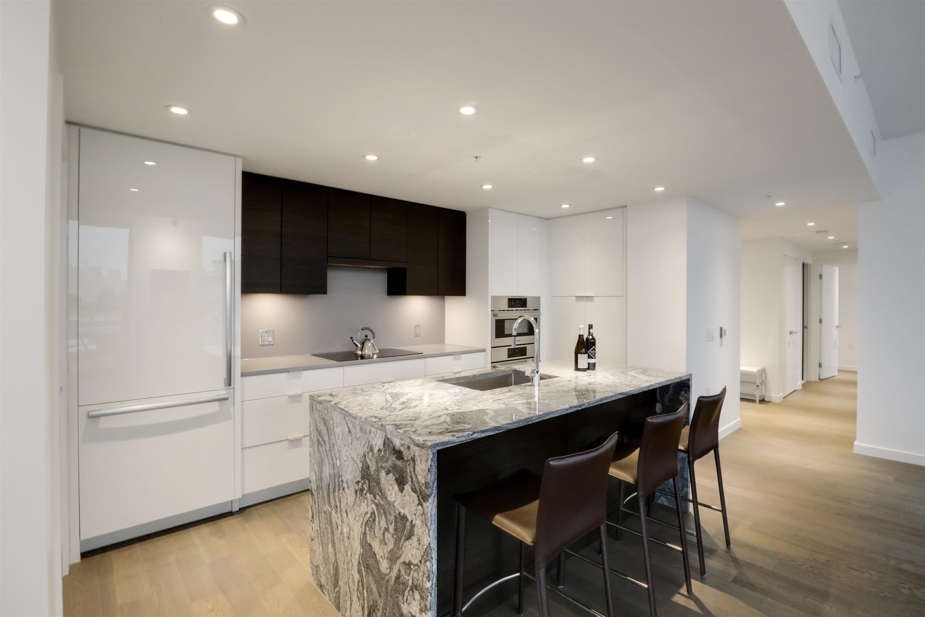 1302 - 1688 Pullman Porter Street, Vancouver, V6A 0H3 — photo 2