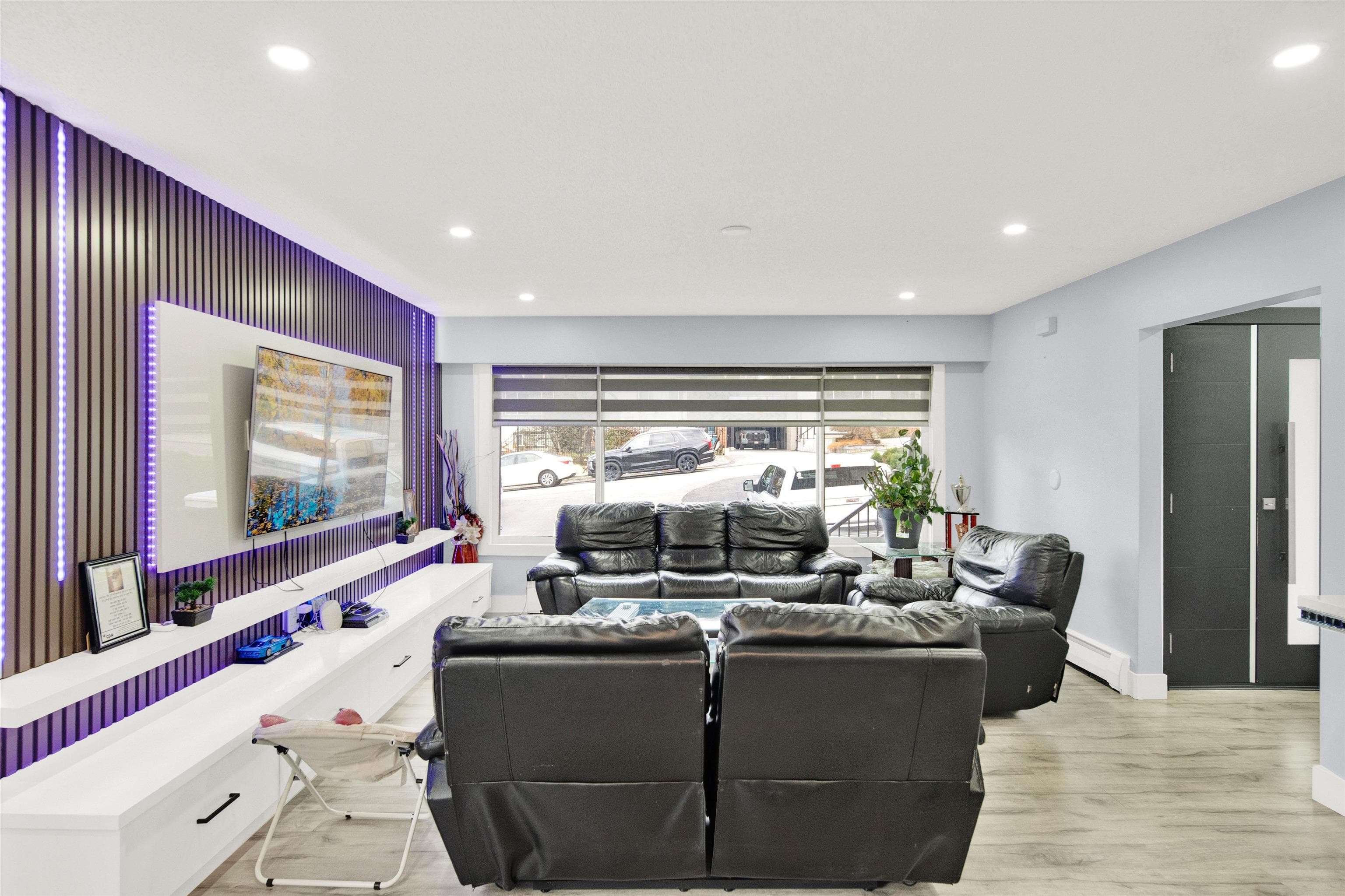 11465 139a Street, Surrey, V3R 3E9 — photo 2