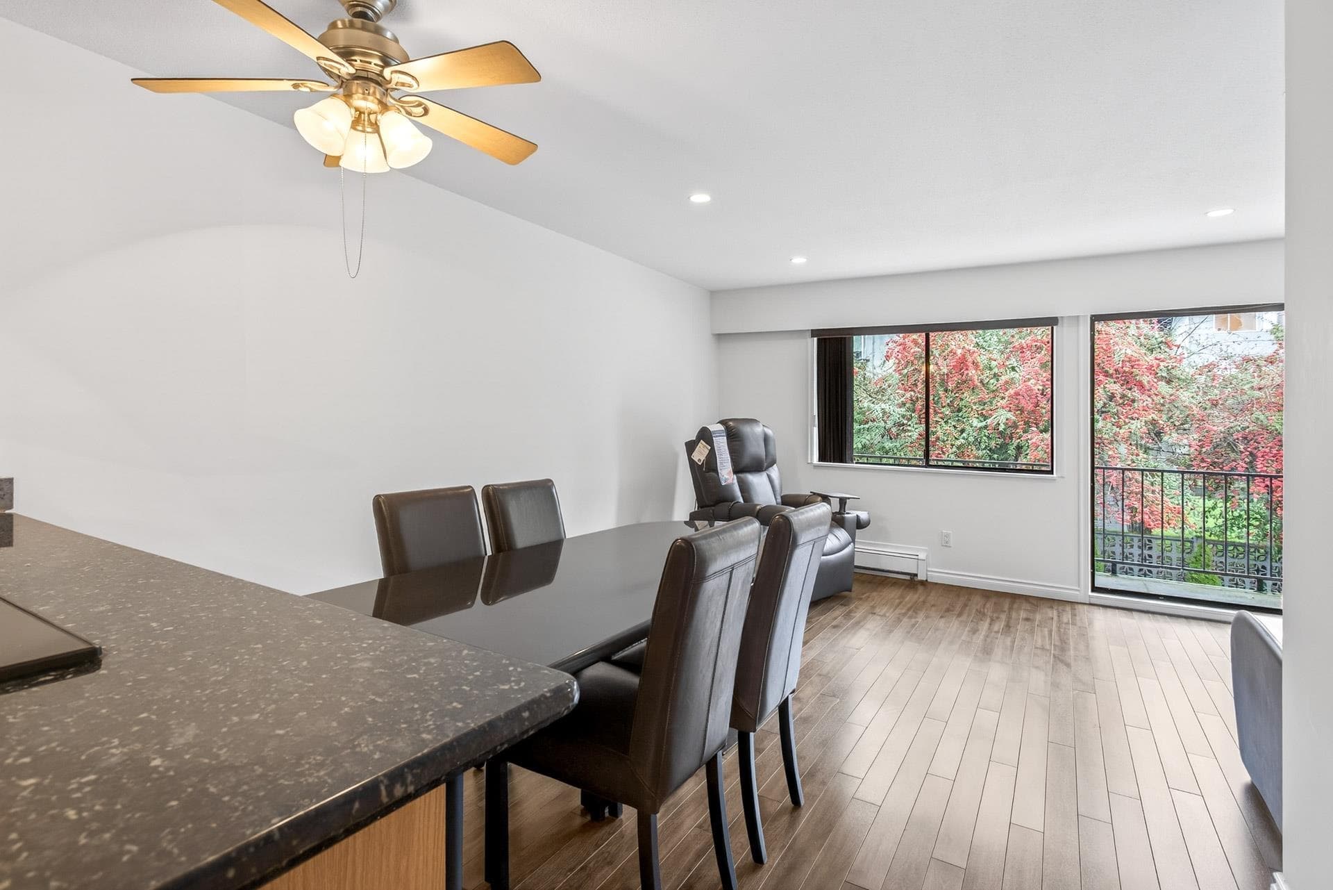 208 - 505 Ninth Street, New Westminster, V3M 3W6 — photo 5