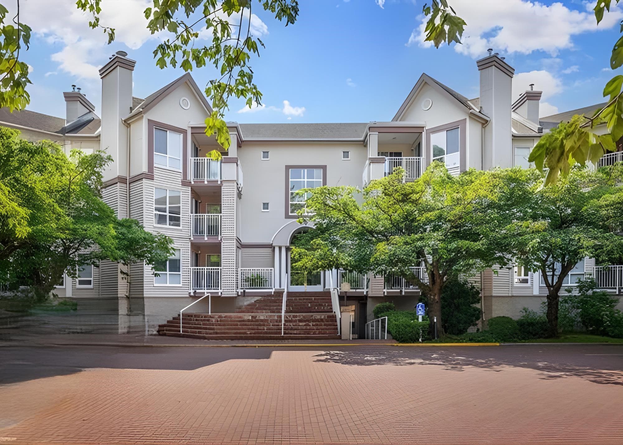 321 - 7453 Moffatt Road, Richmond, V6Y 1X9 — photo 1