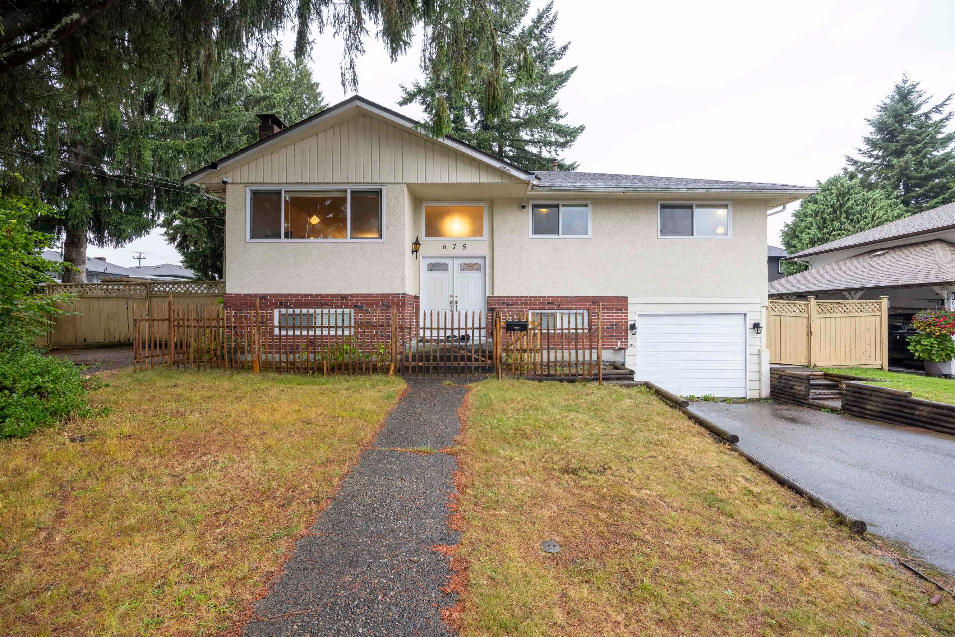 675 Duncan Avenue, Burnaby, V5B 4M1 — photo 1
