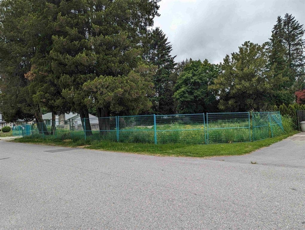 21321 122 Avenue, Maple Ridge, V2X 3W4 — photo 1