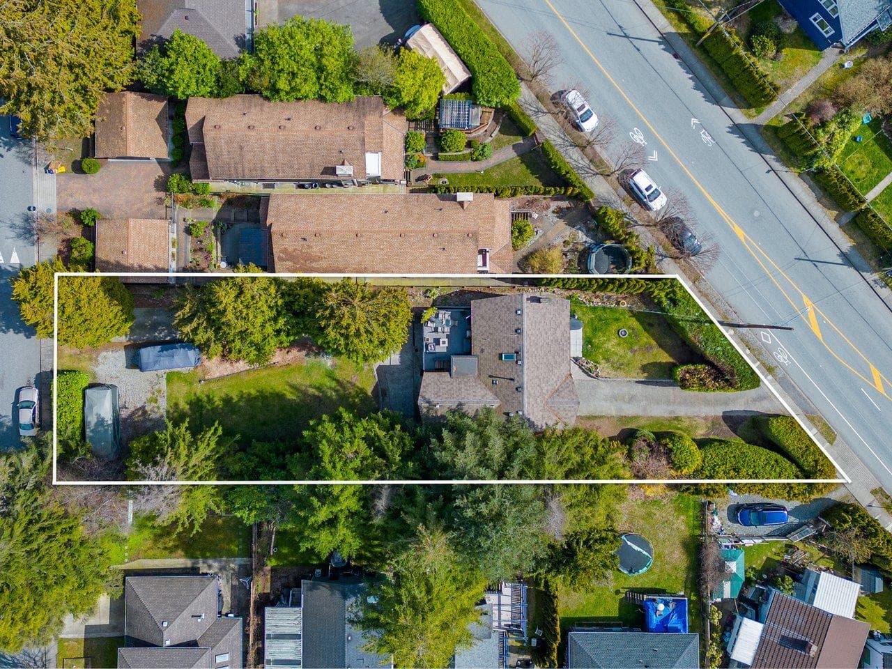 1837 Larson Road, North Vancouver, V7M 2Z7 — photo 2