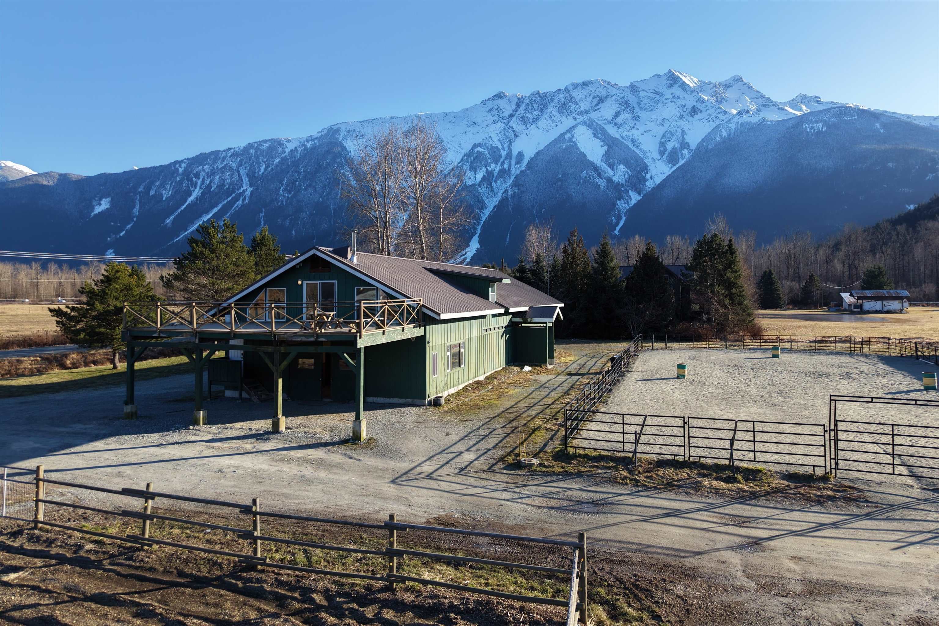 7395 Clover Road, Pemberton, V0N 2L0 — photo 5