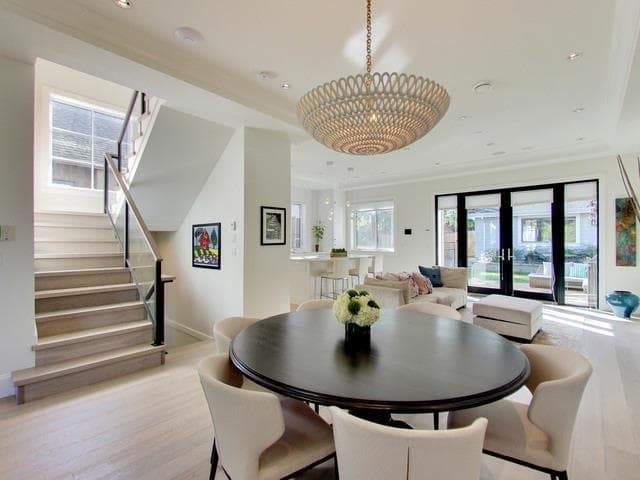 4248 W 10th Avenue, Vancouver, V6R 2H4 — photo 2