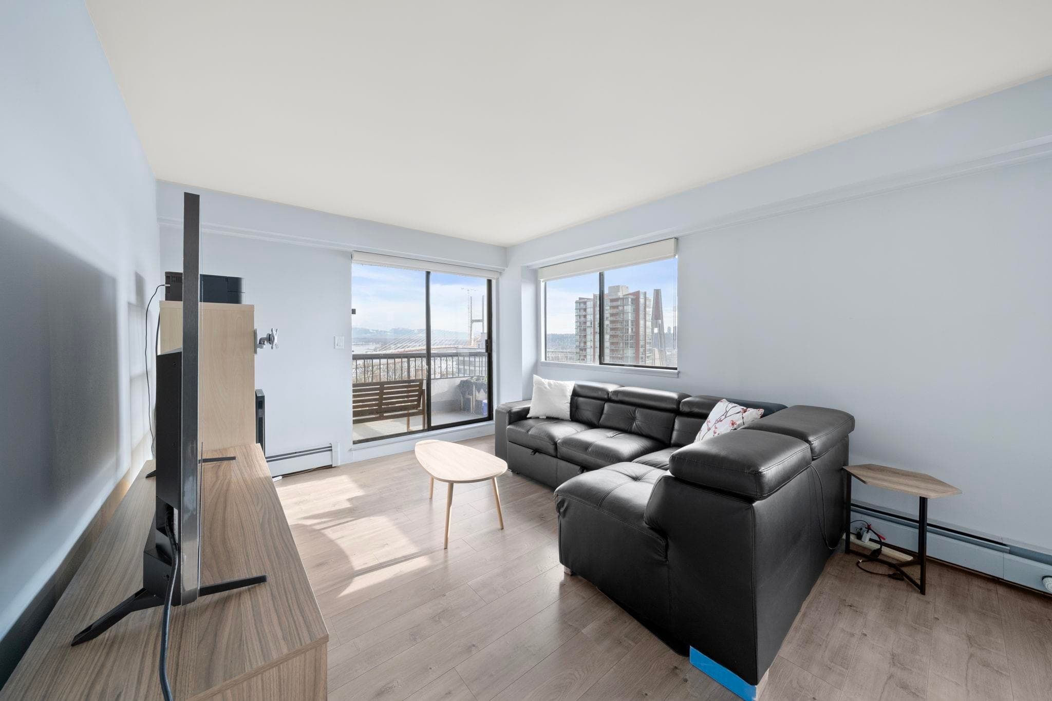1002 - 209 Carnarvon Street, New Westminster, V3L 1B7 — photo 4