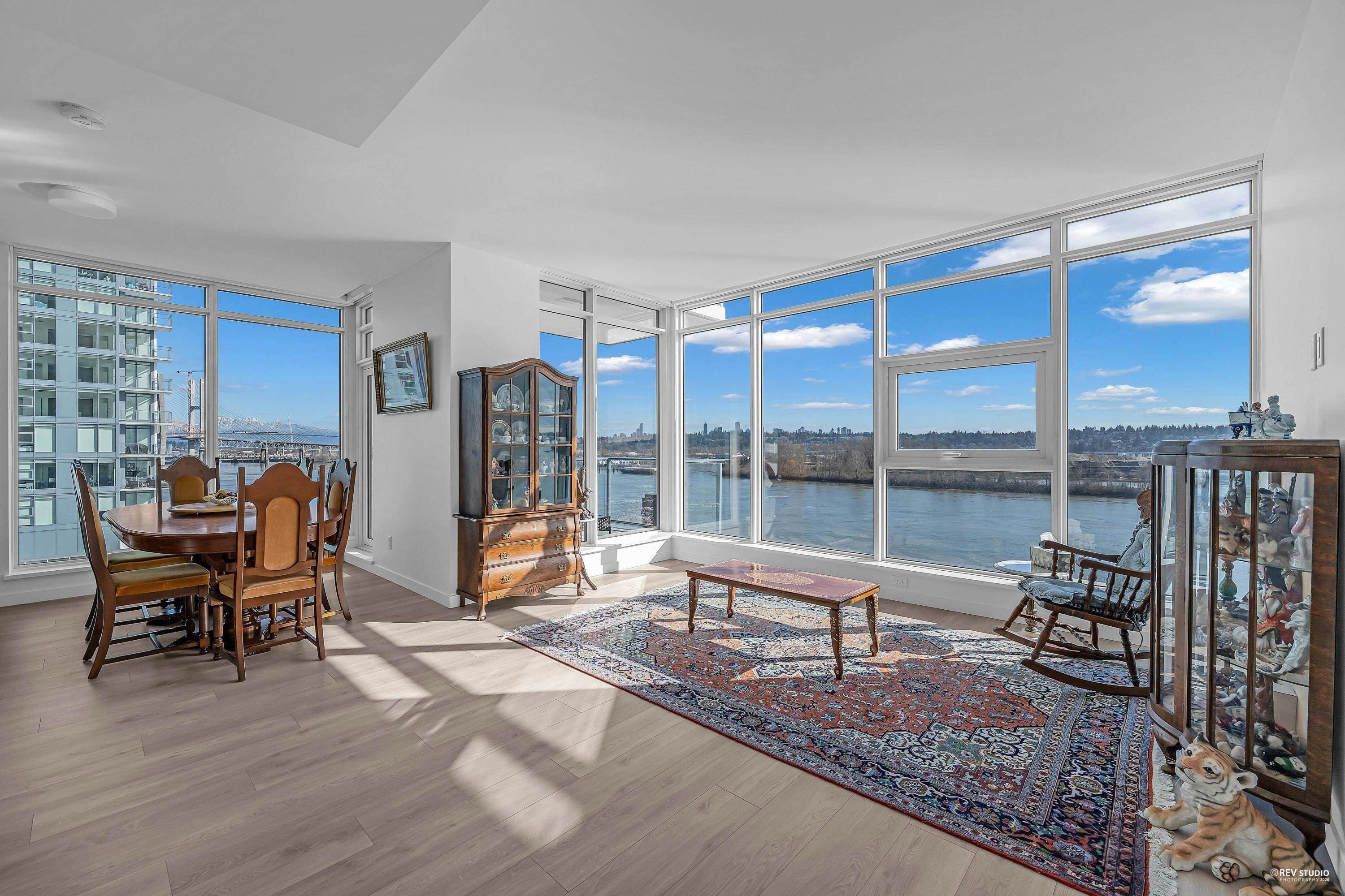607 - 680 Quayside Drive, New Westminster, V3M 0P2 — photo 2