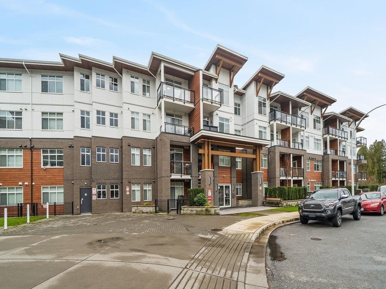 219 - 5415 Brydon Crescent, Langley, V3A 0N4 — photo 1