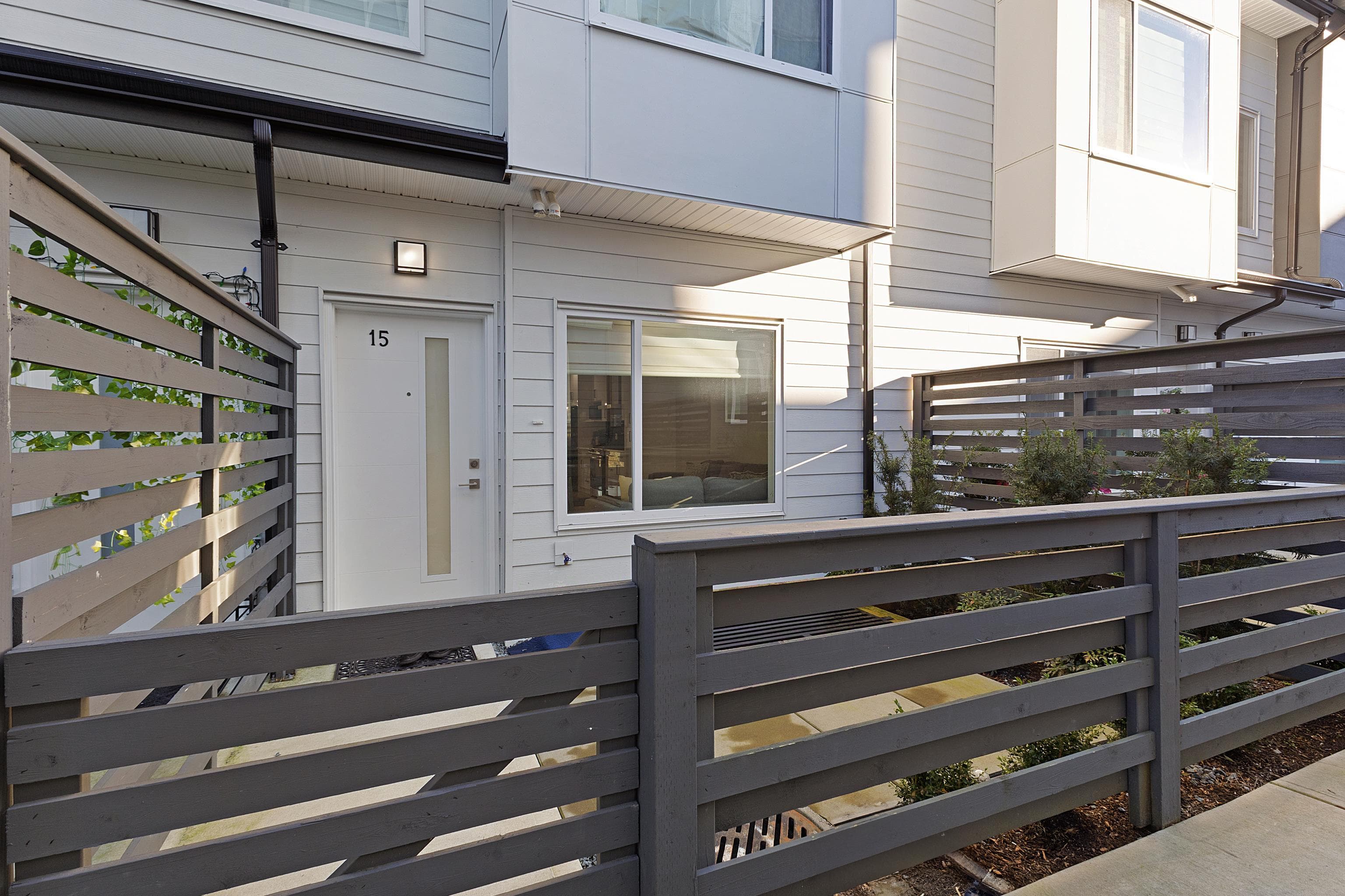 15 - 9652 162a Street, Surrey, V4N 2E4 — photo 4