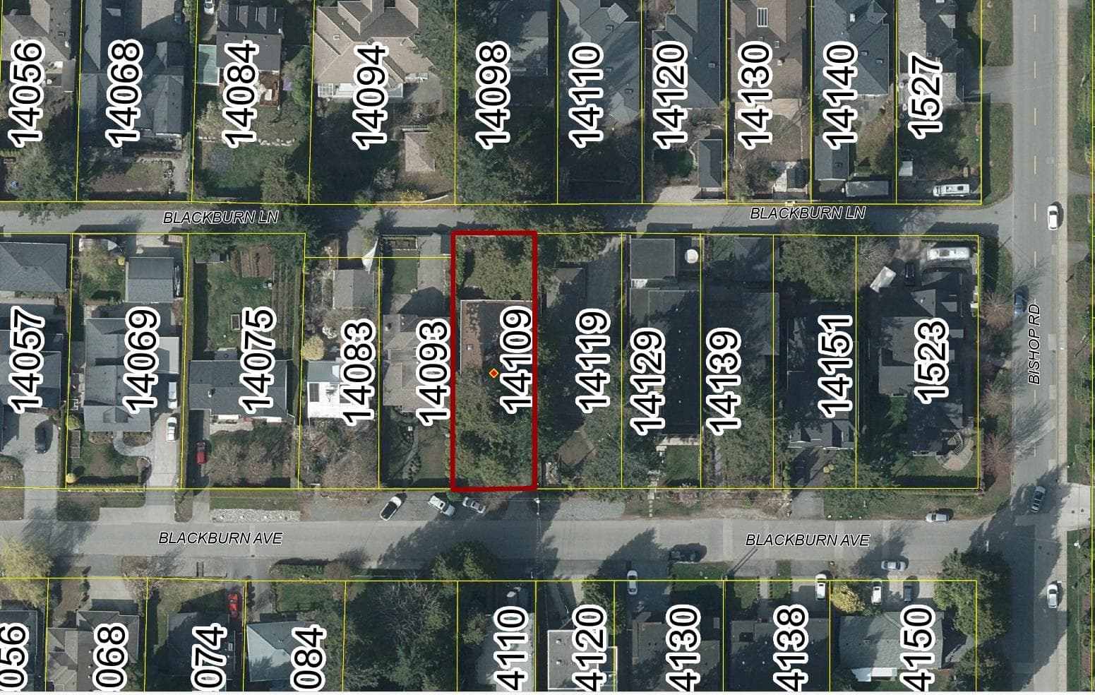 14109 Blackburn Avenue, White Rock, V4B 2Z6 — photo 2