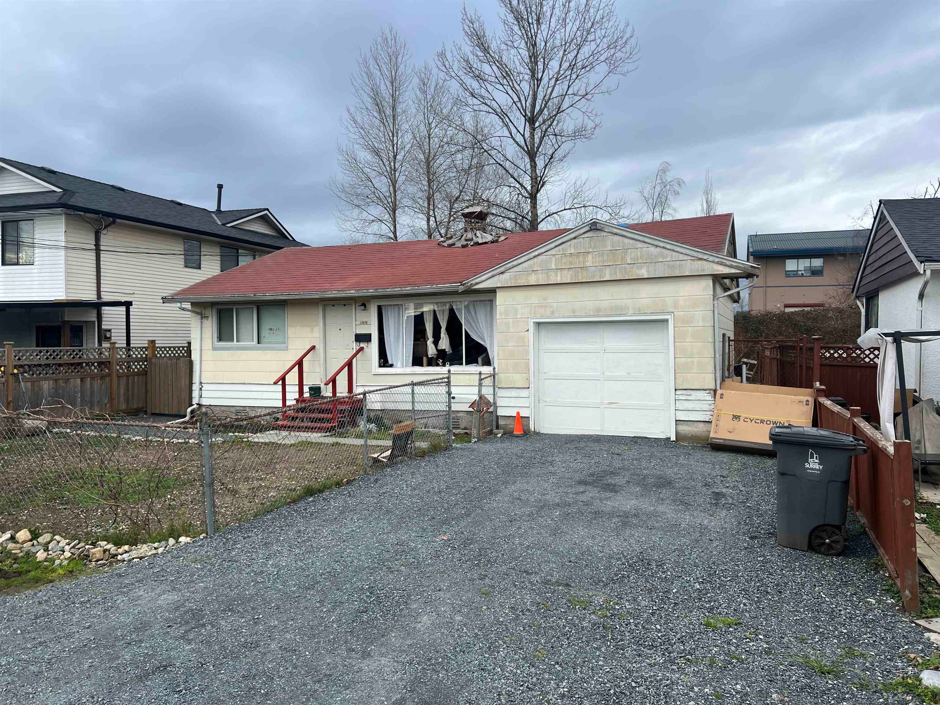 12875 114a Avenue, Surrey, V3R 2N1 — photo 3