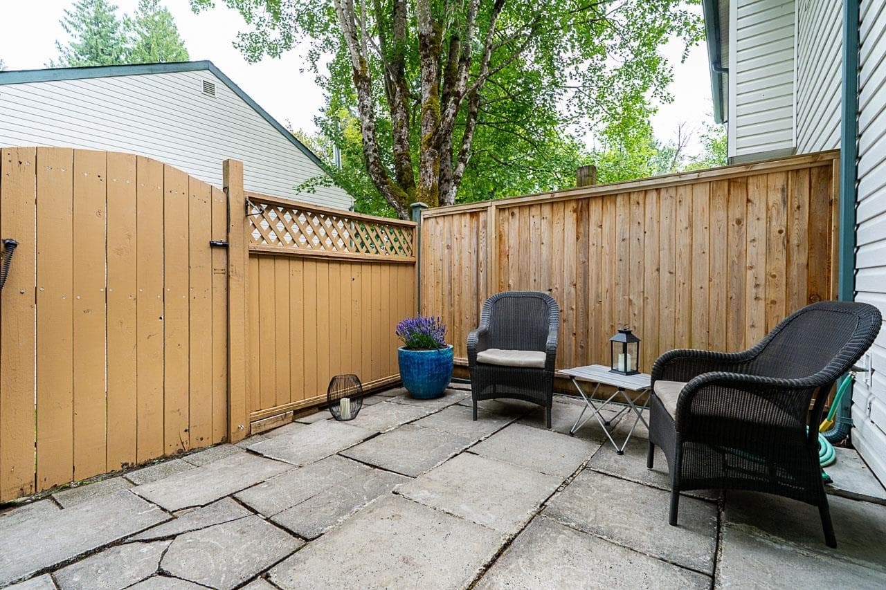 18 - 6613 138 Street, Surrey, V3W 5G7 — photo 4