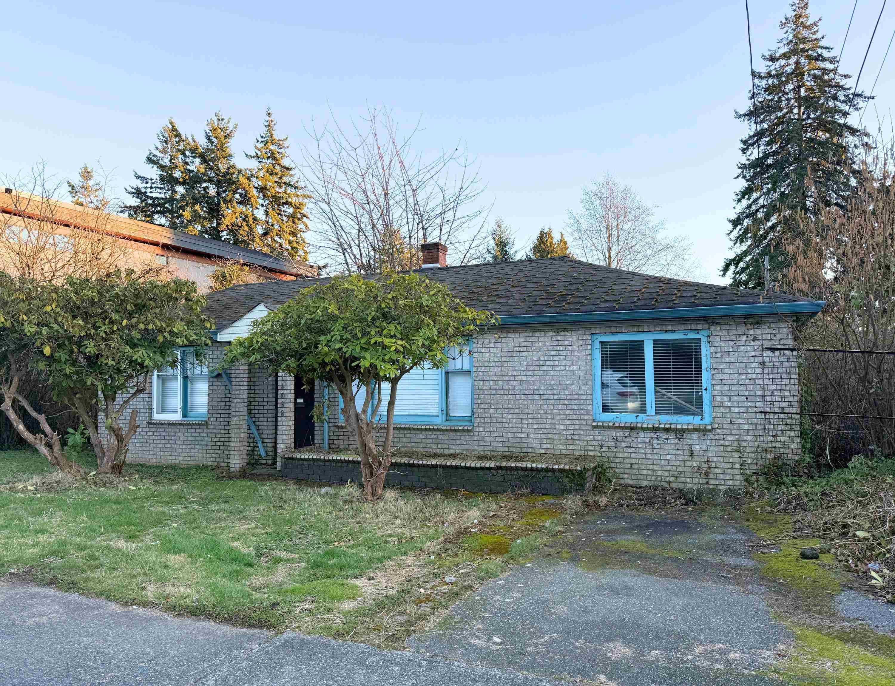 14068 North Bluff Road, White Rock, V4B 3C3 — photo 4