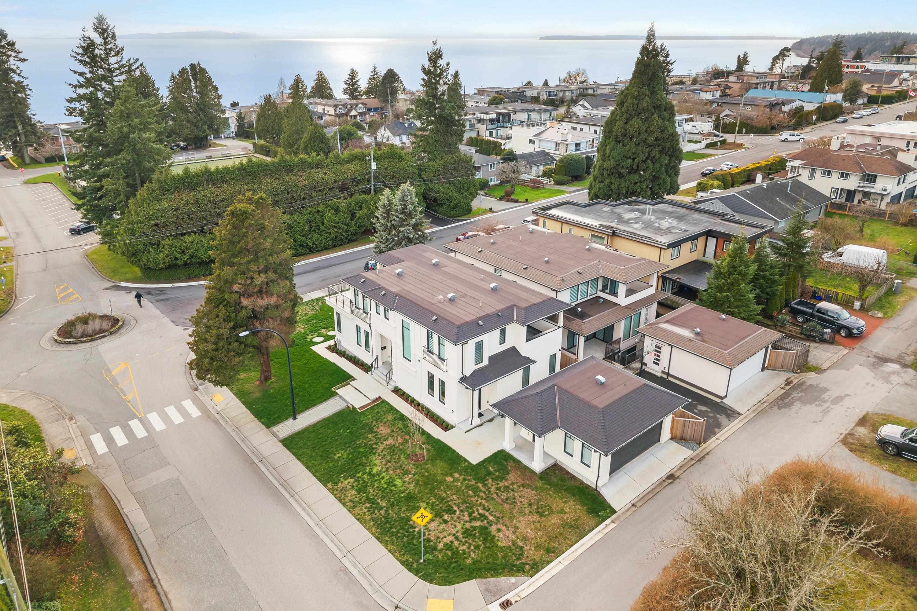1113 Dolphin Street, White Rock