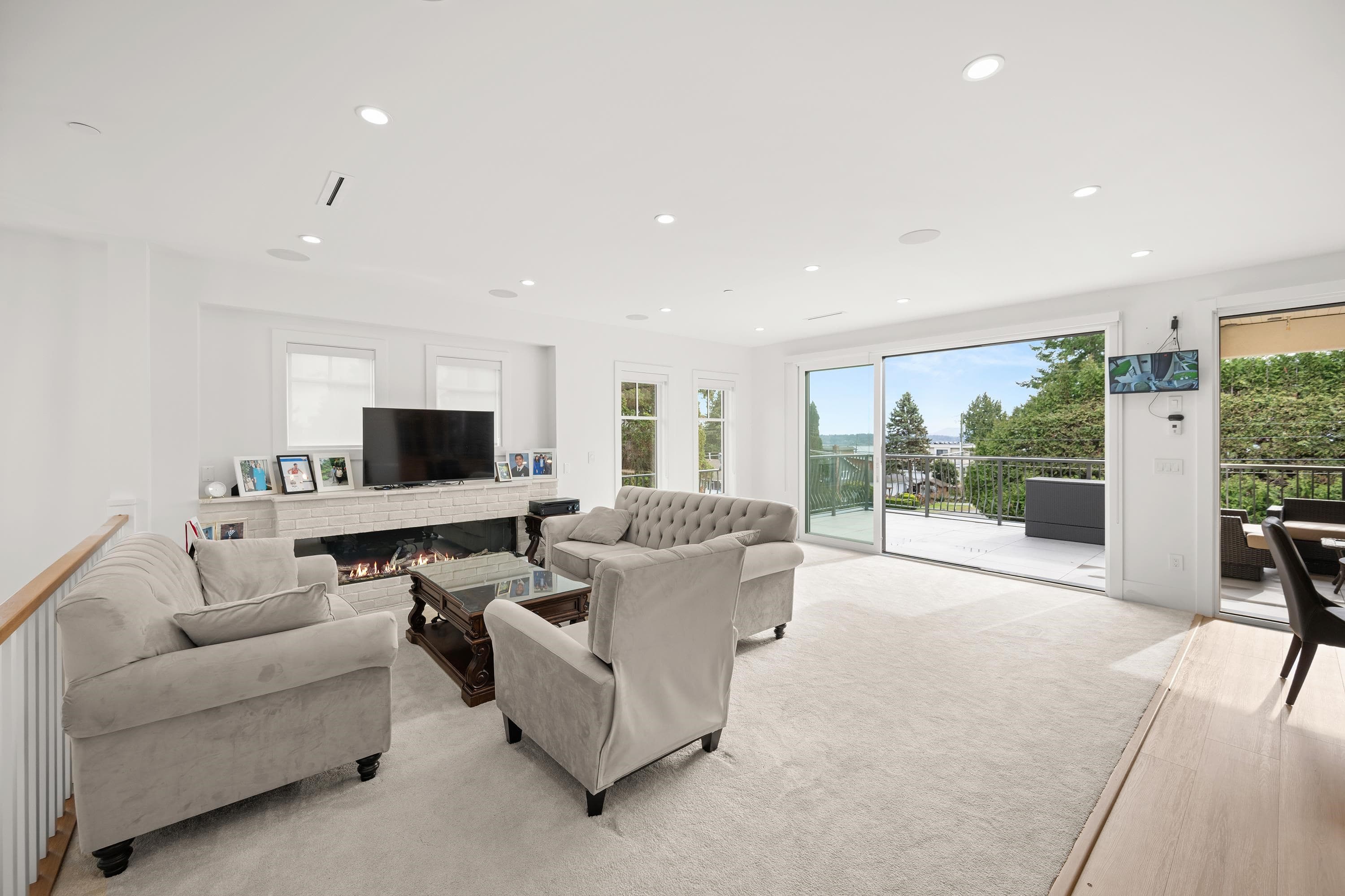 1113 Dolphin Street, White Rock, V4B 4G6 — photo 5