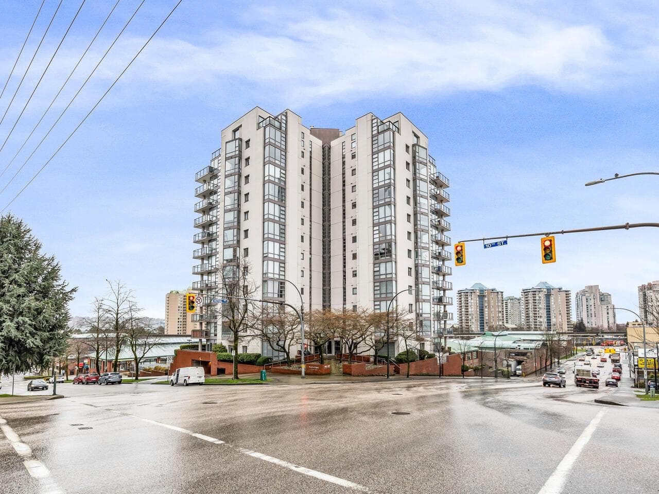 606 - 98 Tenth Street, New Westminster, V3M 6L8 — photo 1