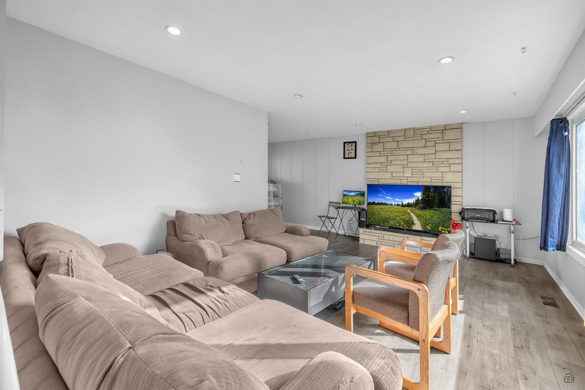 13105 64 Avenue, Surrey, V3W 1X8 — photo 2