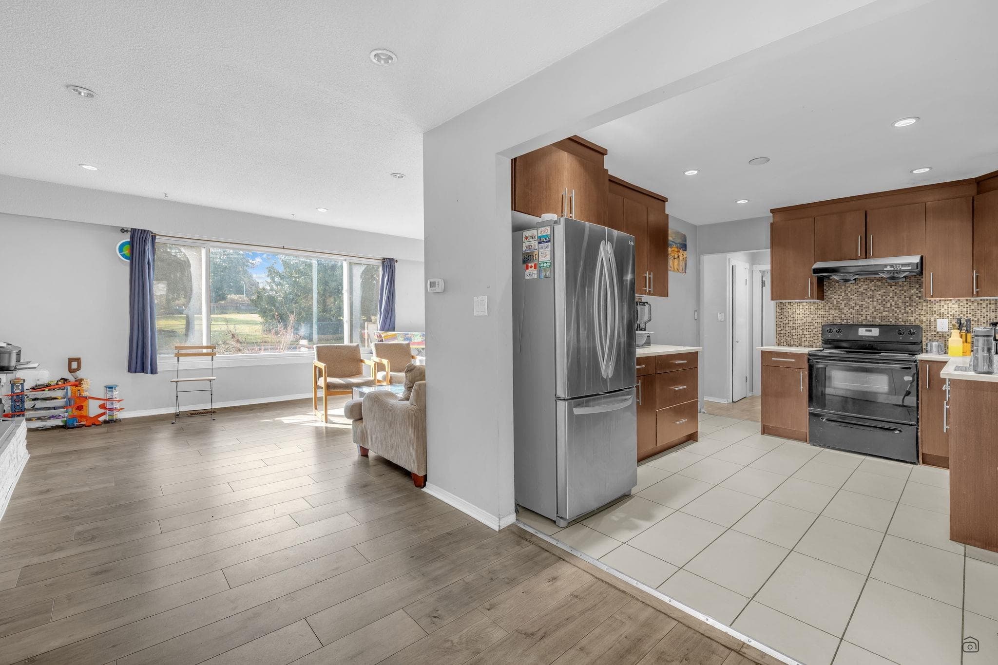 13105 64 Avenue, Surrey, V3W 1X8 — photo 5