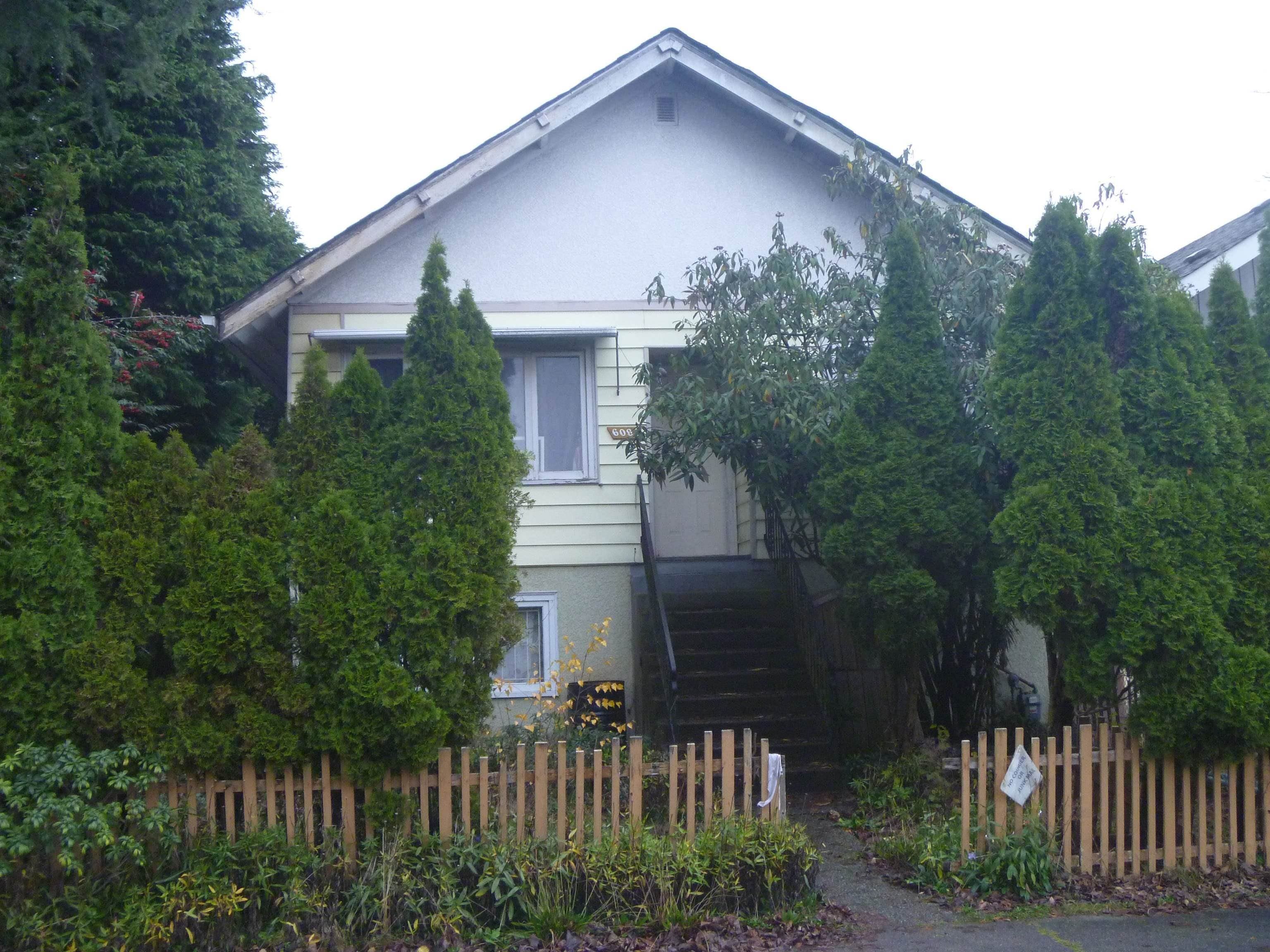 6084 Chester Street, Vancouver, V5W 3B9 — photo 2