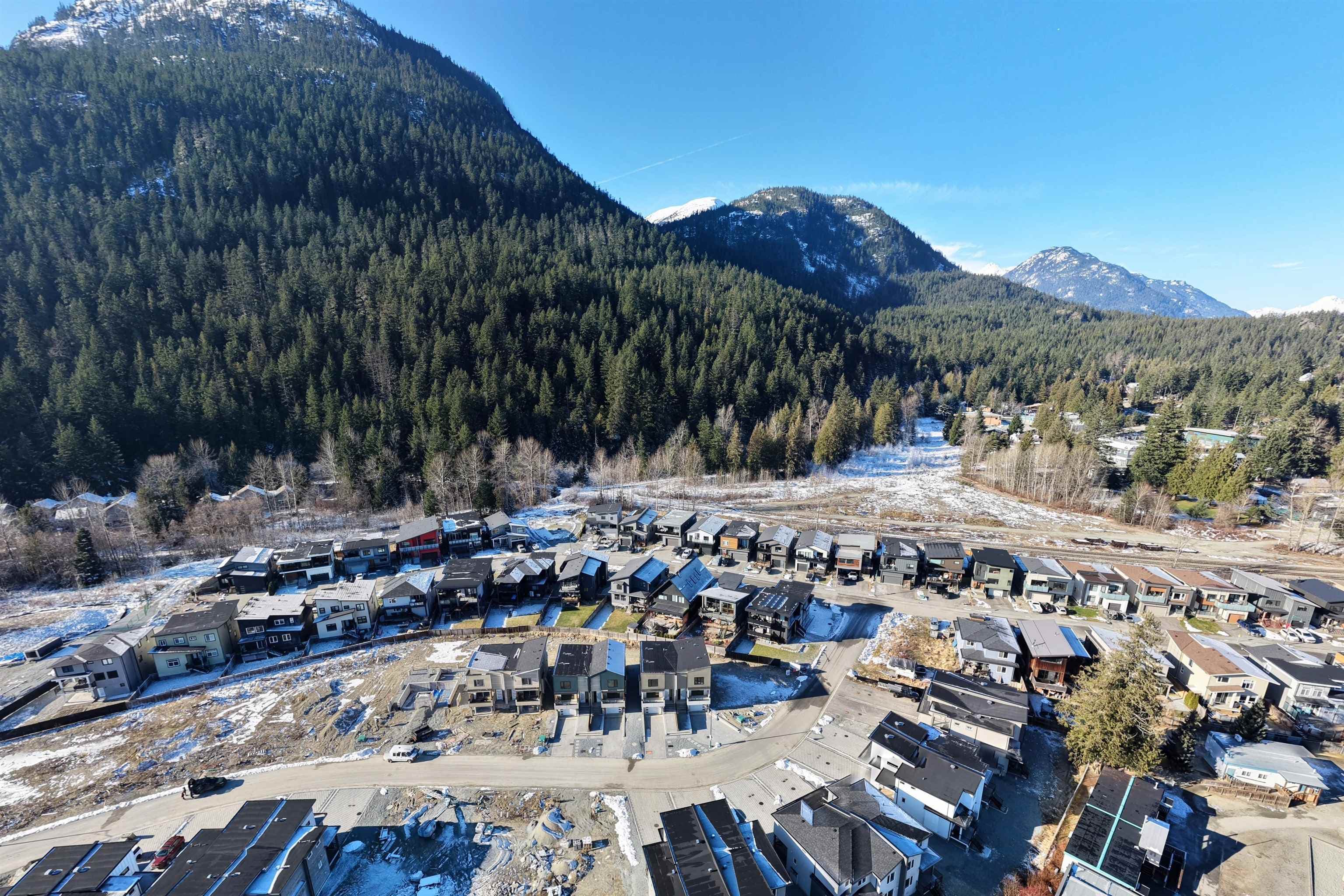 1002 Phare Crescent, Pemberton, V0N 0A7 — photo 5