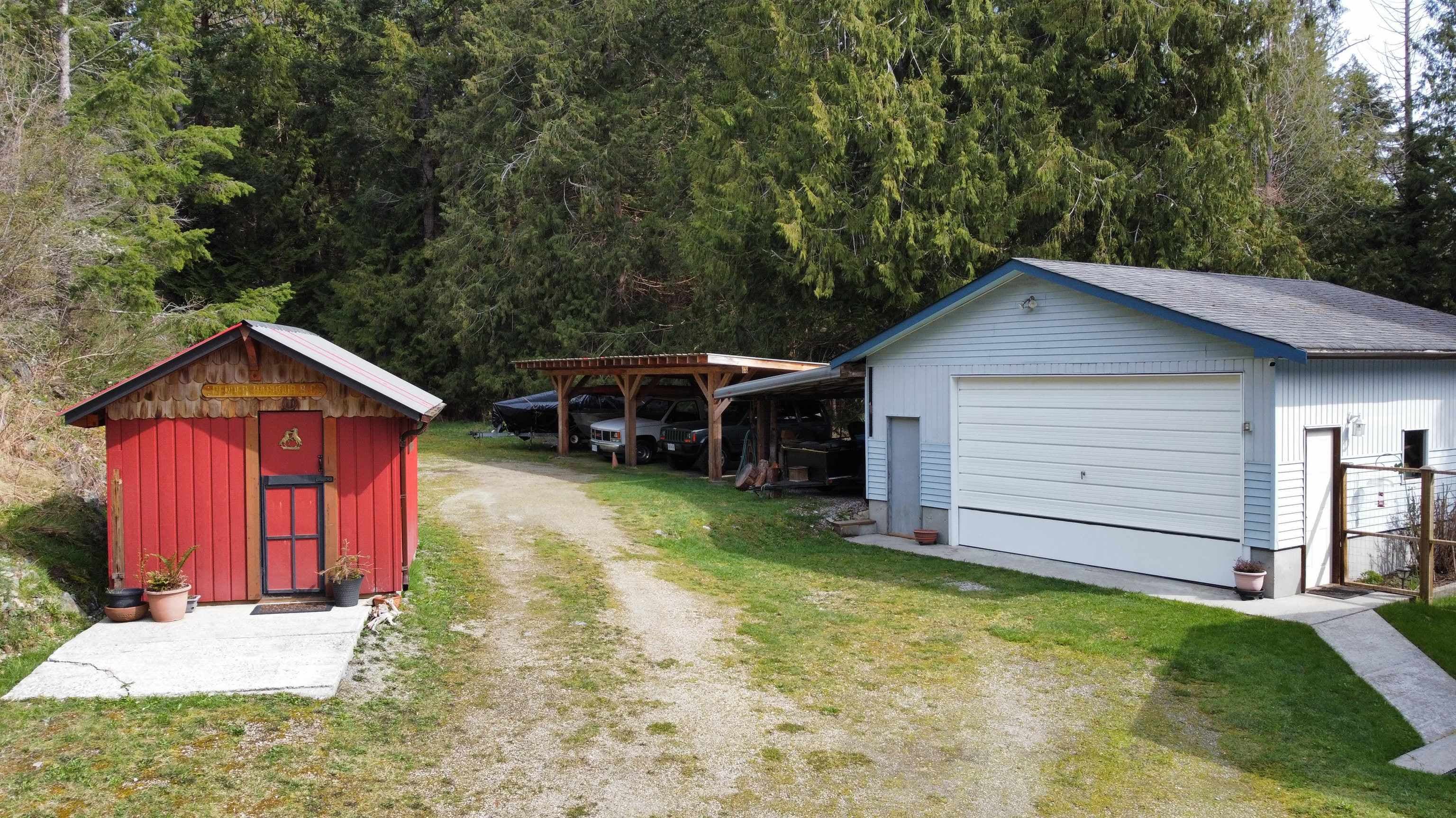 4569 Francis Peninsula Road, Madeira Park, V0N 2H1 — photo 4