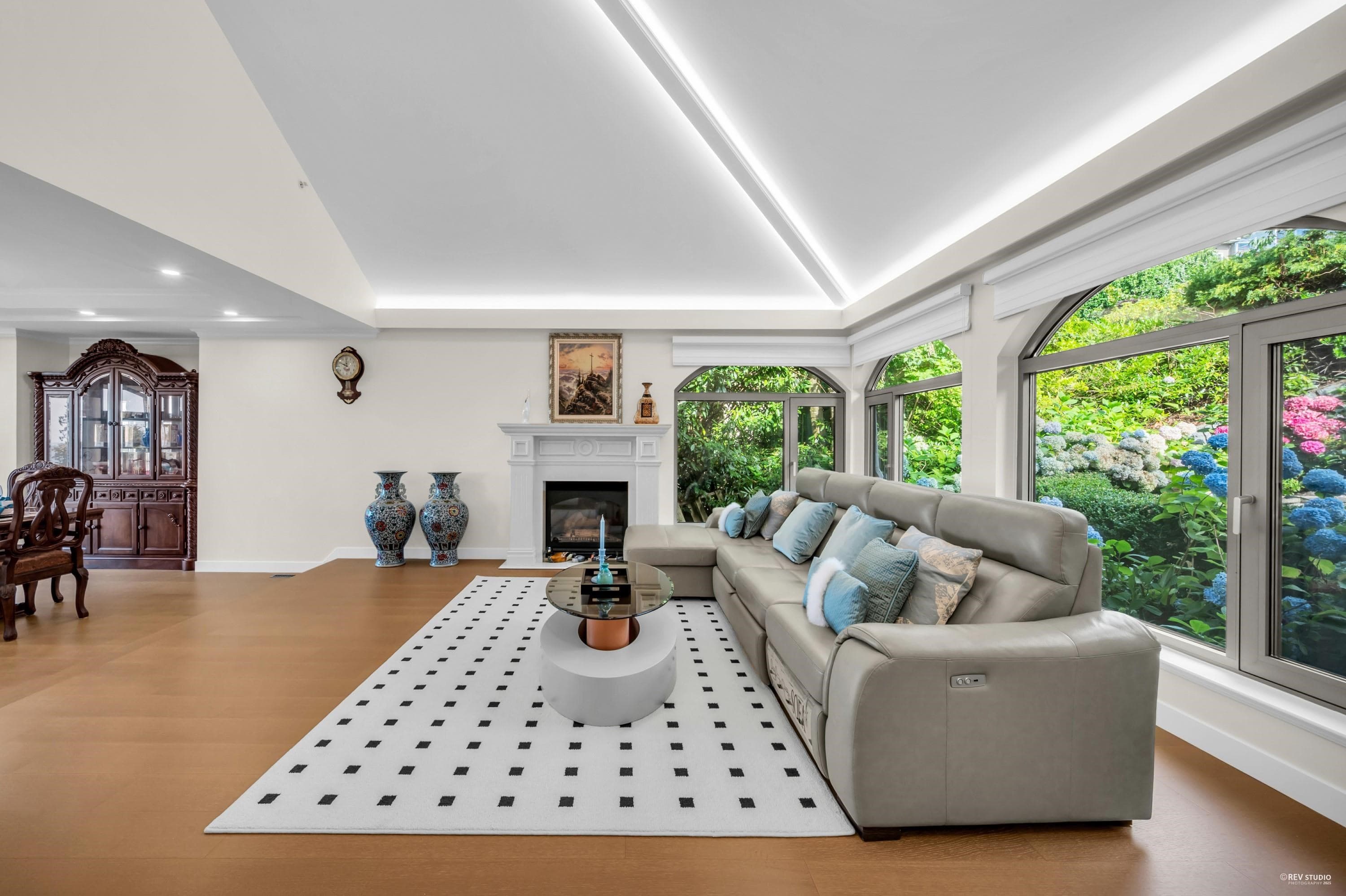 2662 Chelsea Place, West Vancouver, V7S 3E5 — photo 4