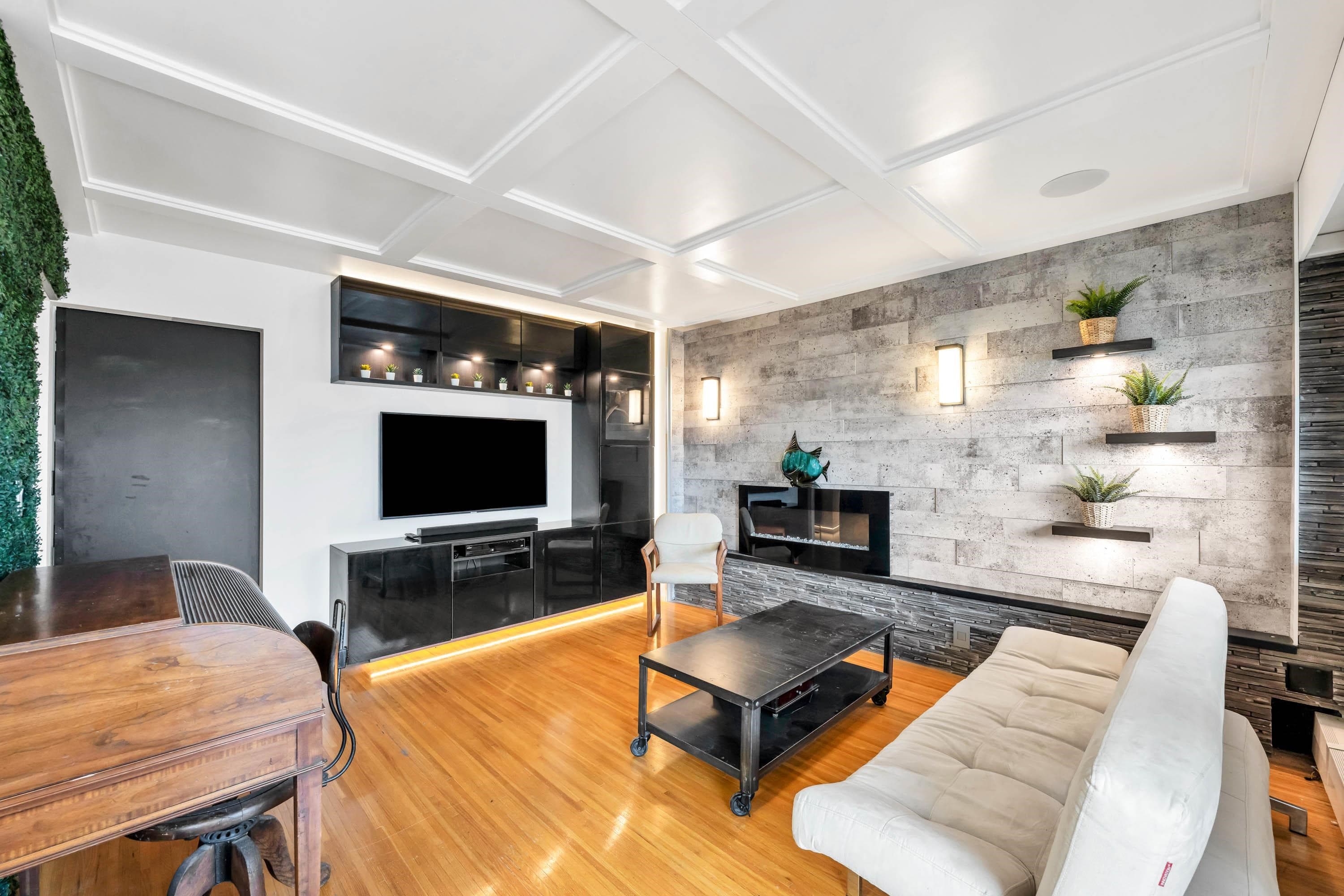 325 - 17707 57a Avenue, Surrey, V3S 1J2 — photo 2