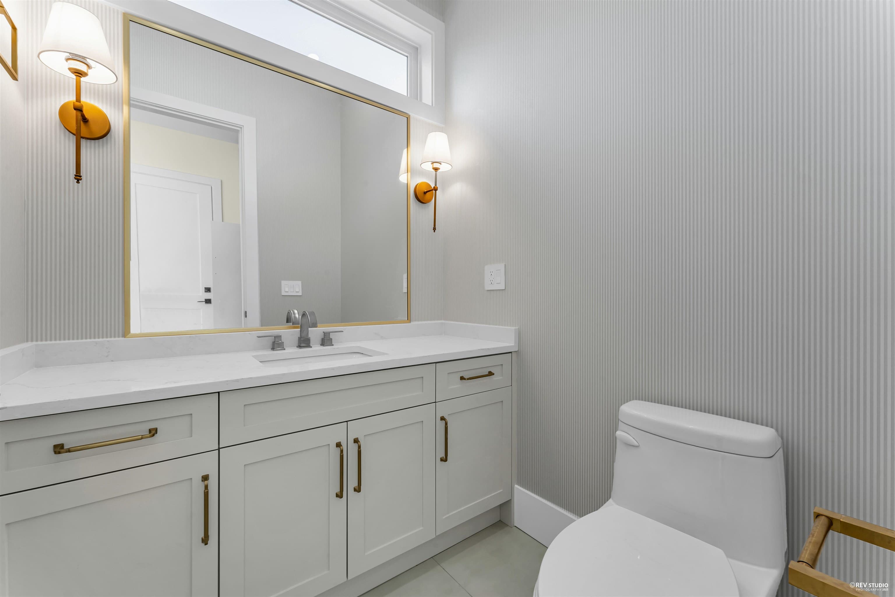 11741 80 Avenue, Delta, V4C 1Y1 — photo 4